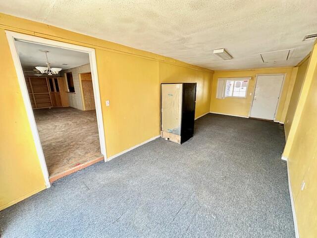 601 E Sargent Street