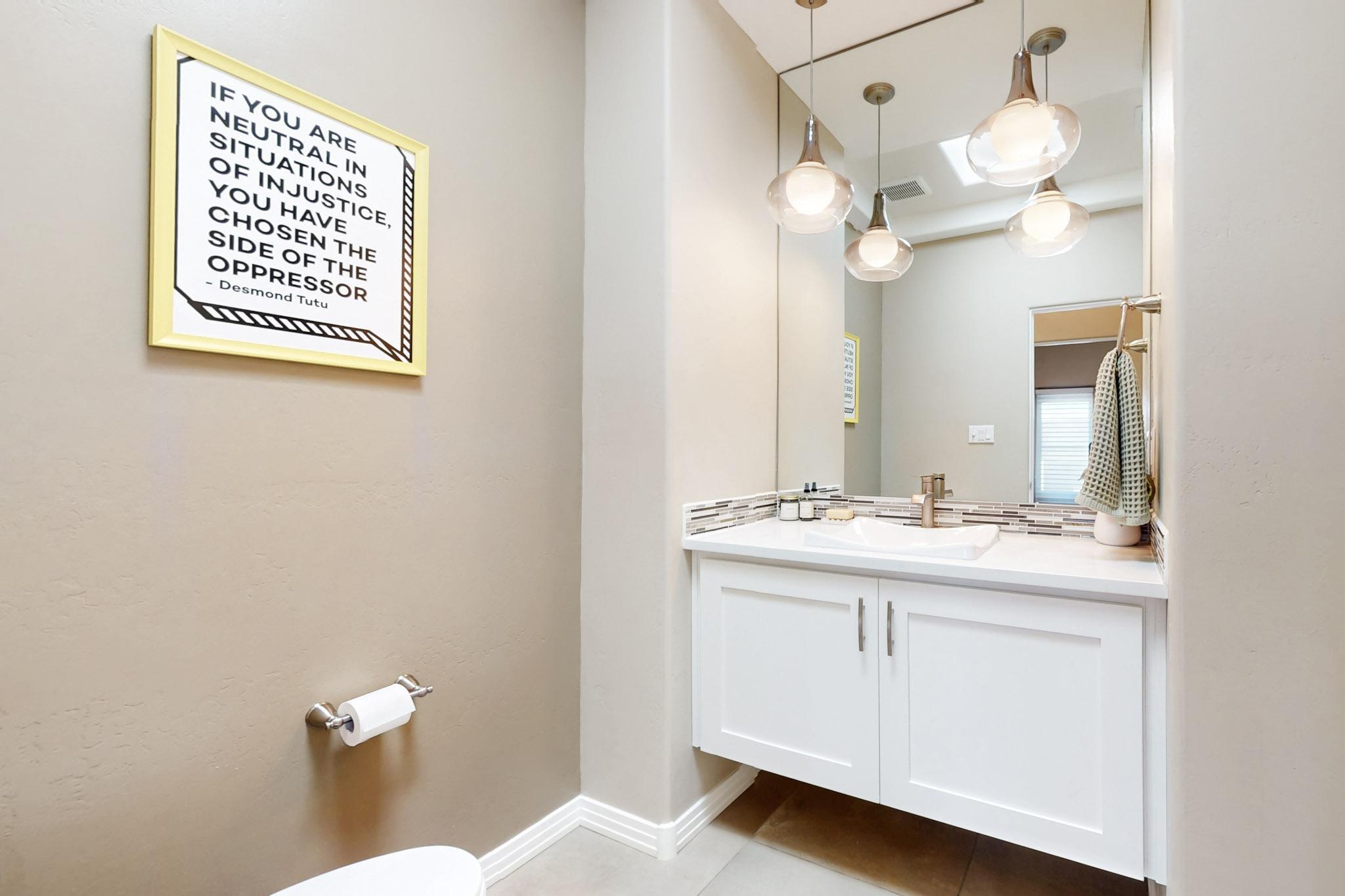 5100 PIEDRA ALTA Lane NE