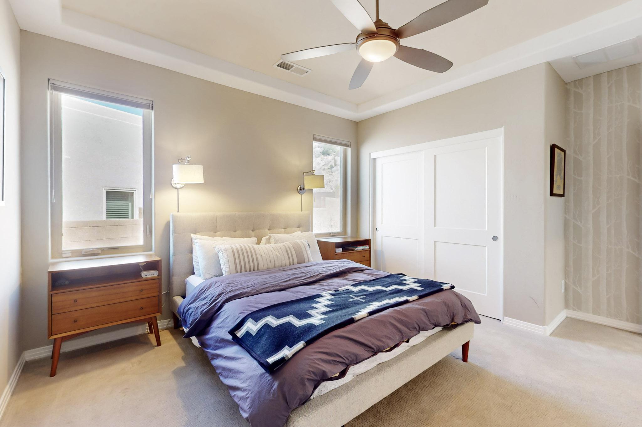 5100 PIEDRA ALTA Lane NE