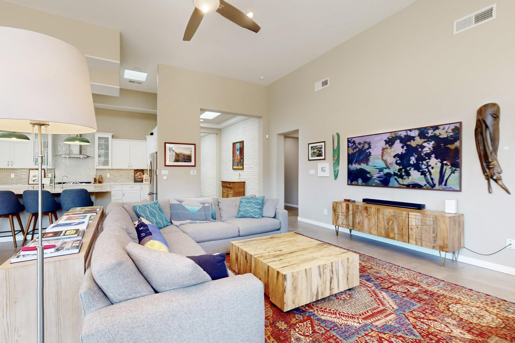 5100 PIEDRA ALTA Lane NE