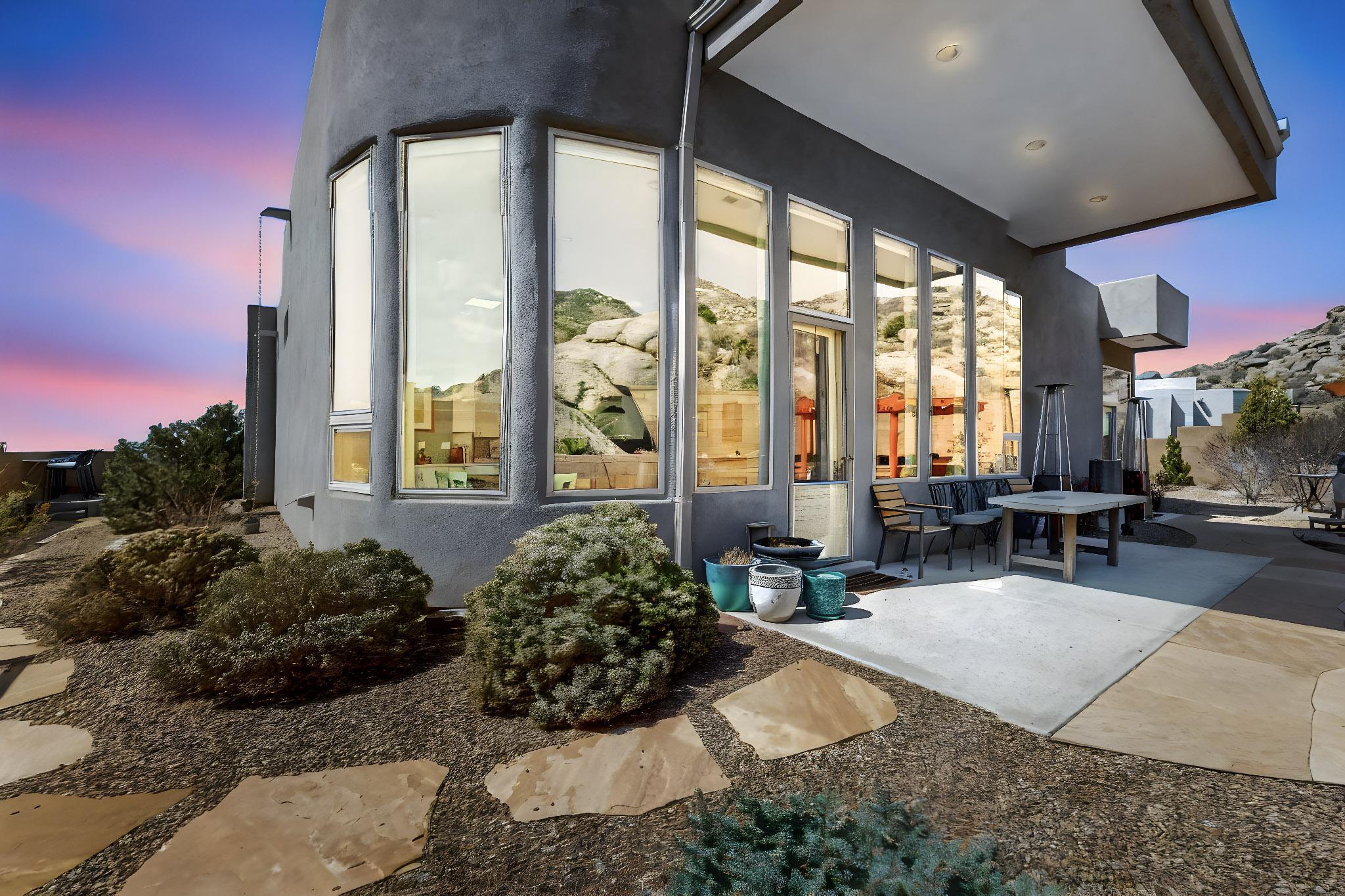 5100 PIEDRA ALTA Lane NE