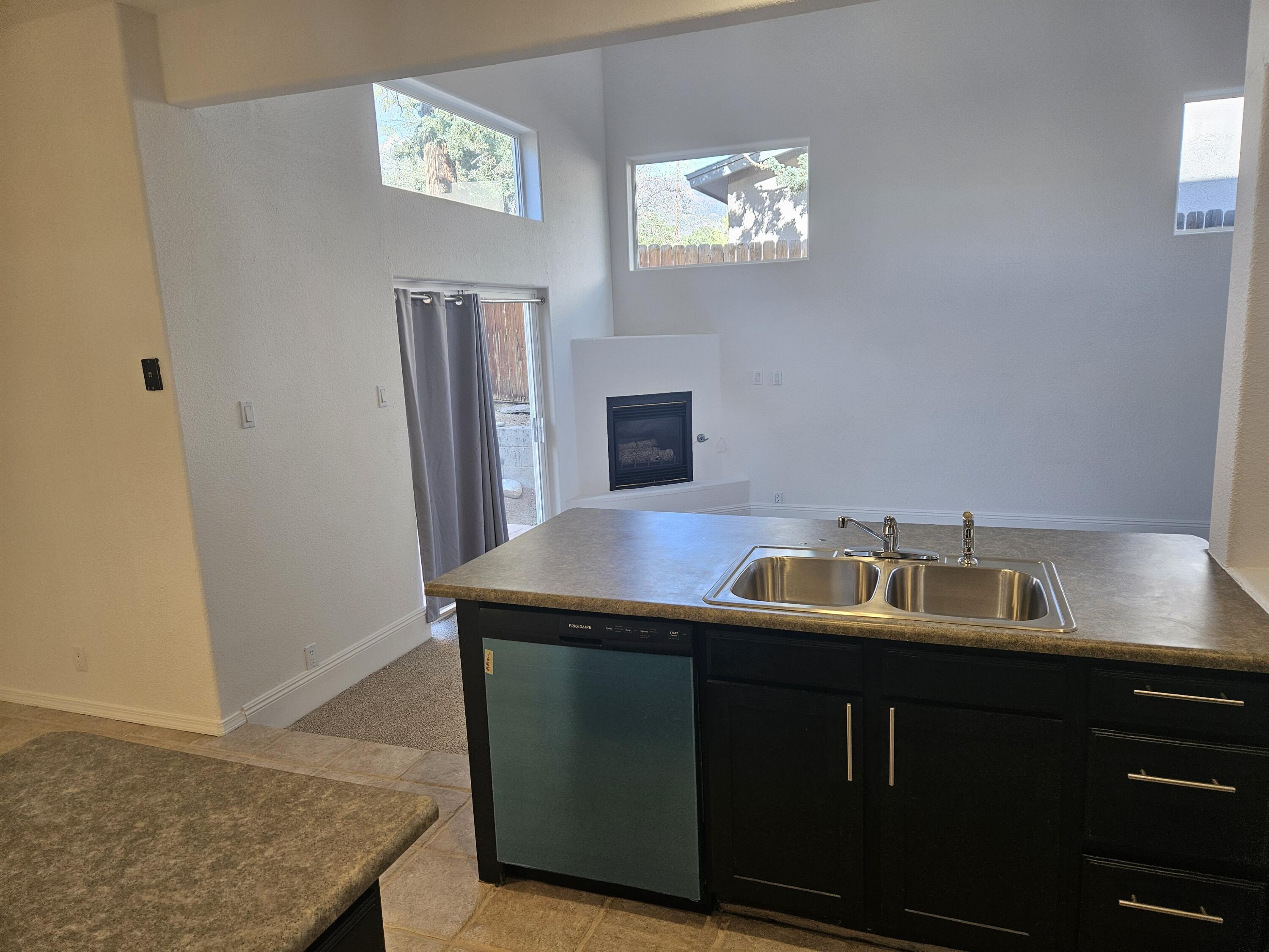 12707 SUMMER Avenue NE