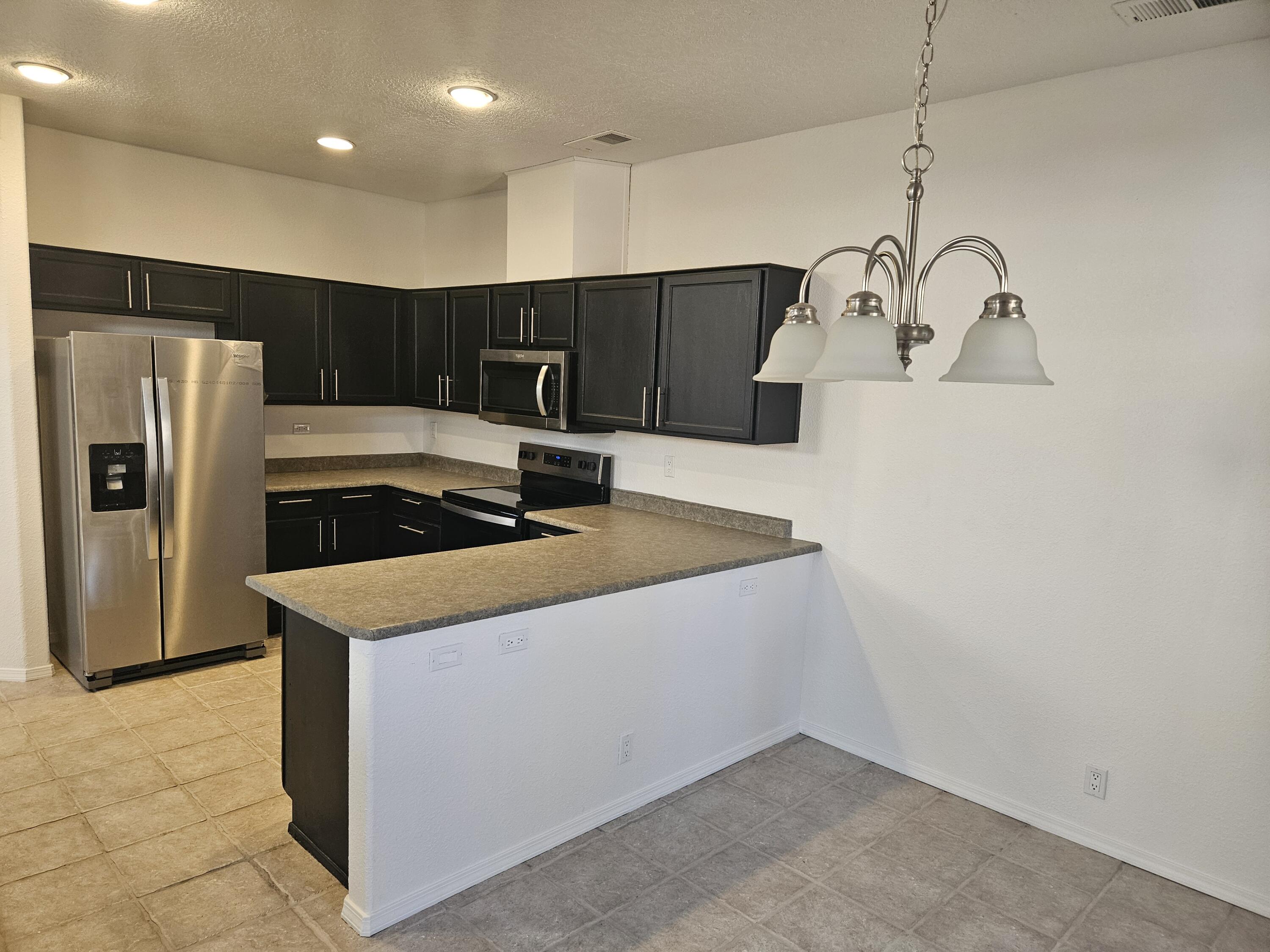 12707 SUMMER Avenue NE