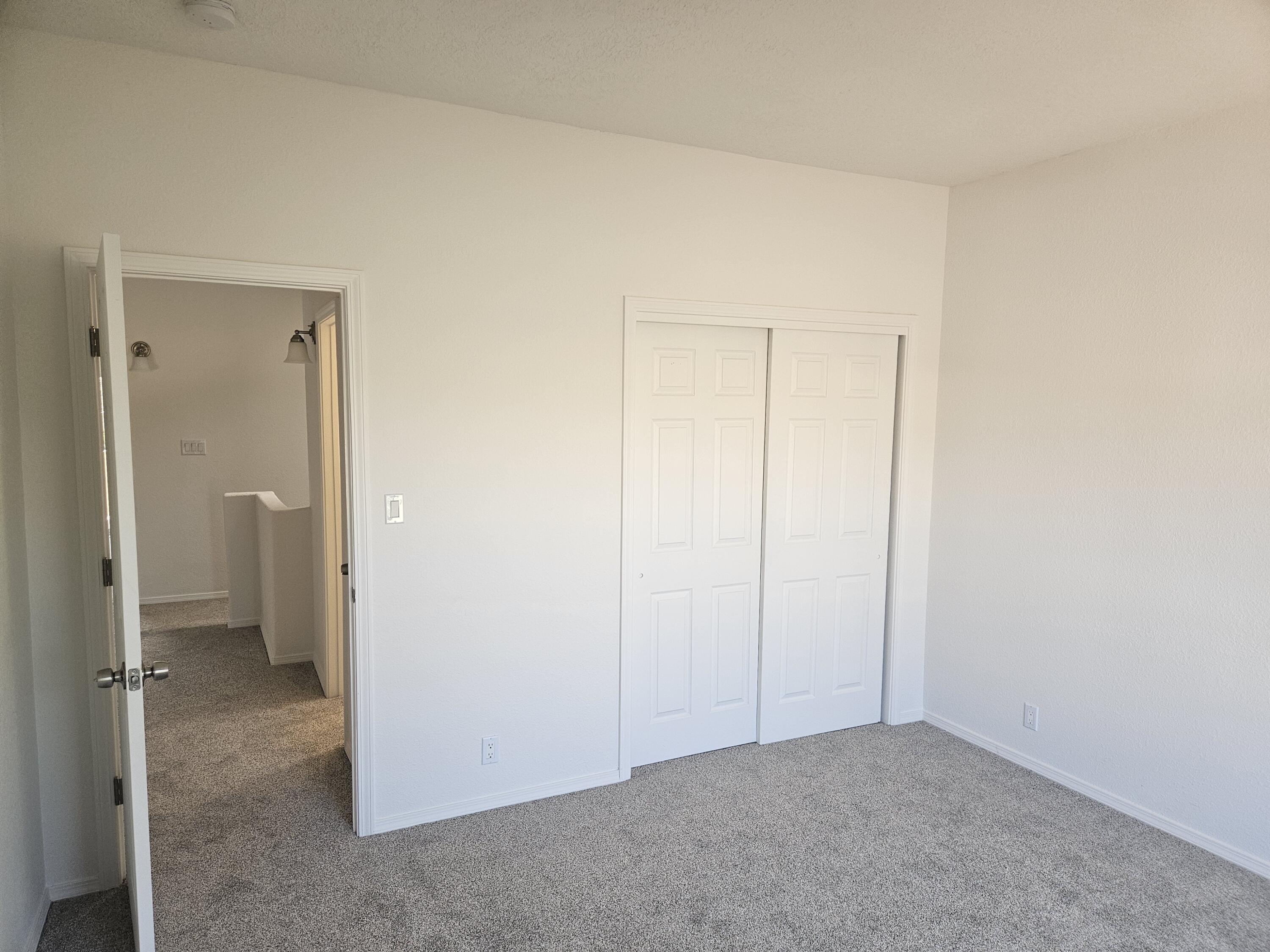 12707 SUMMER Avenue NE