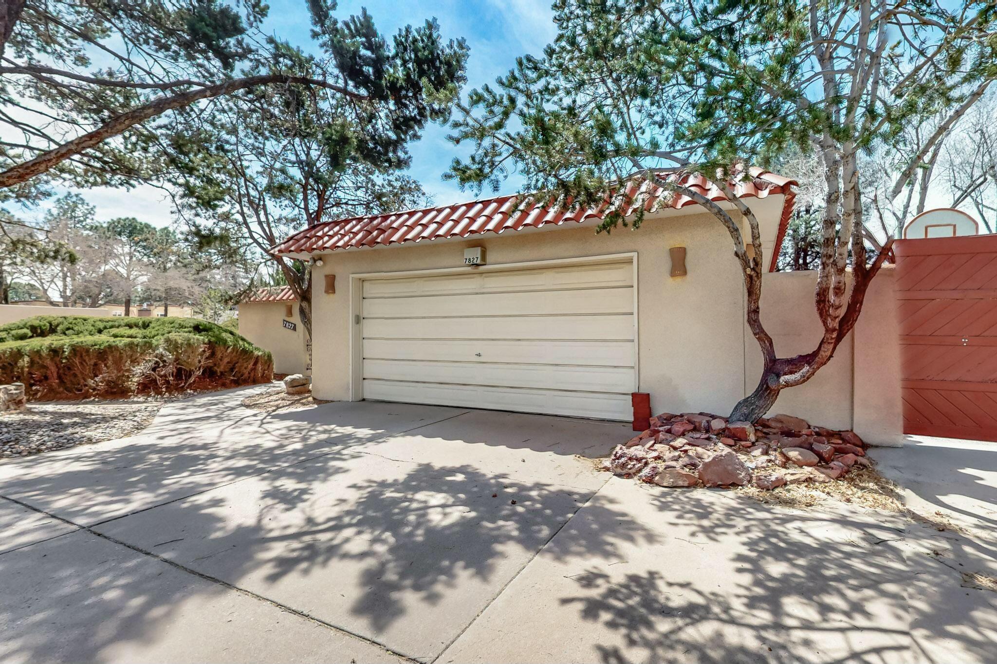 7827 ACADEMY Trail NE