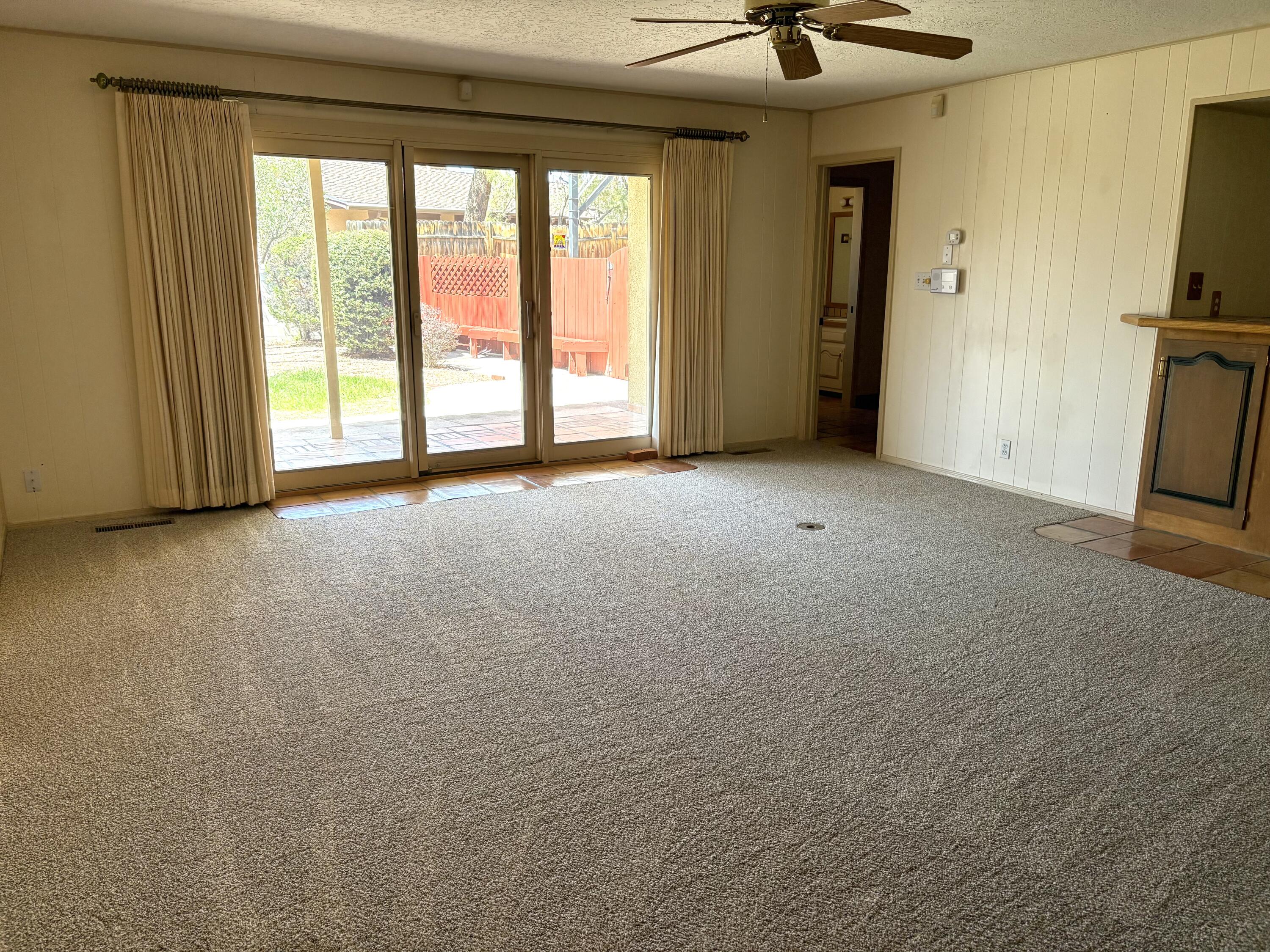 7827 ACADEMY Trail NE