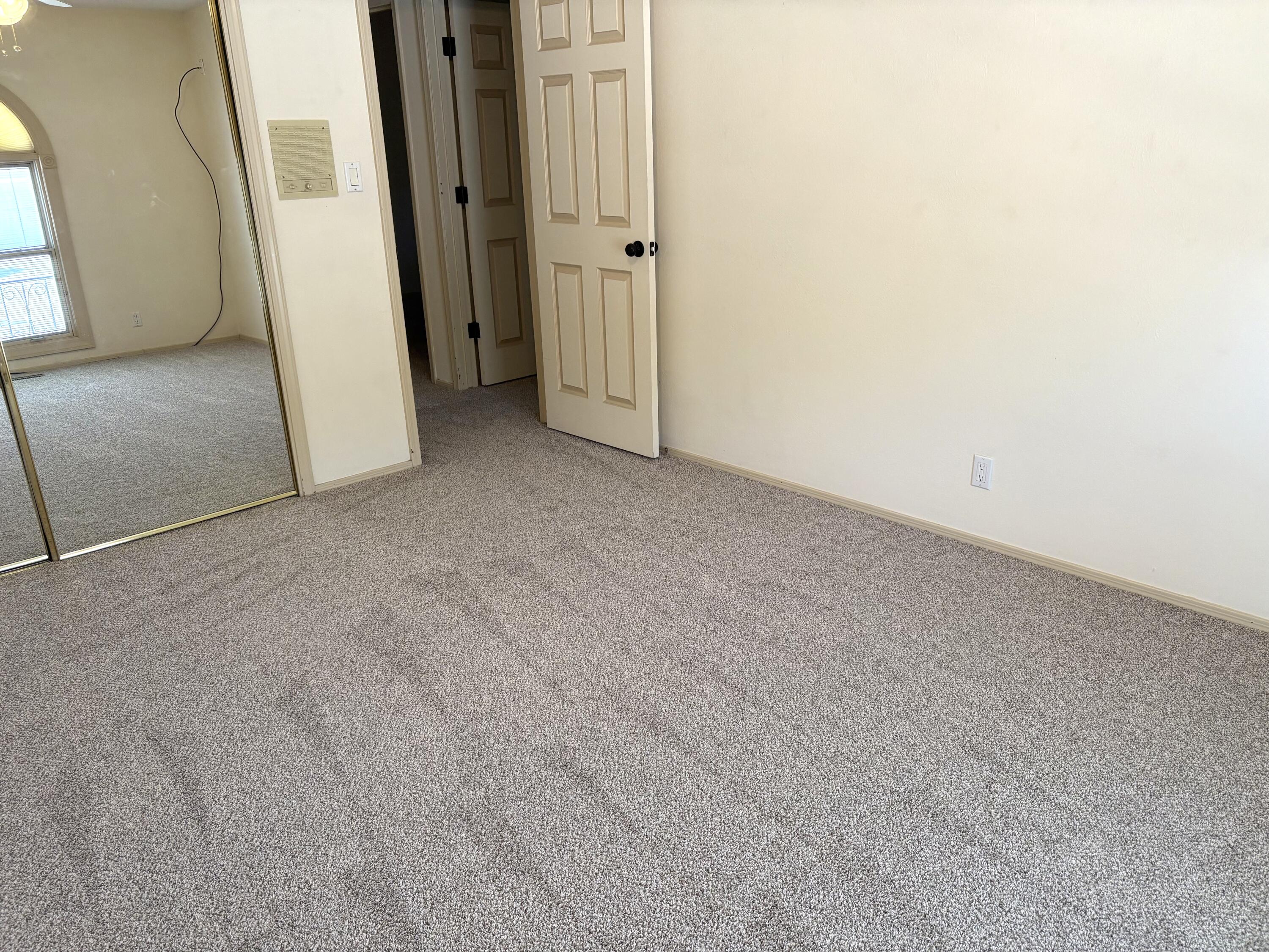 7827 ACADEMY Trail NE