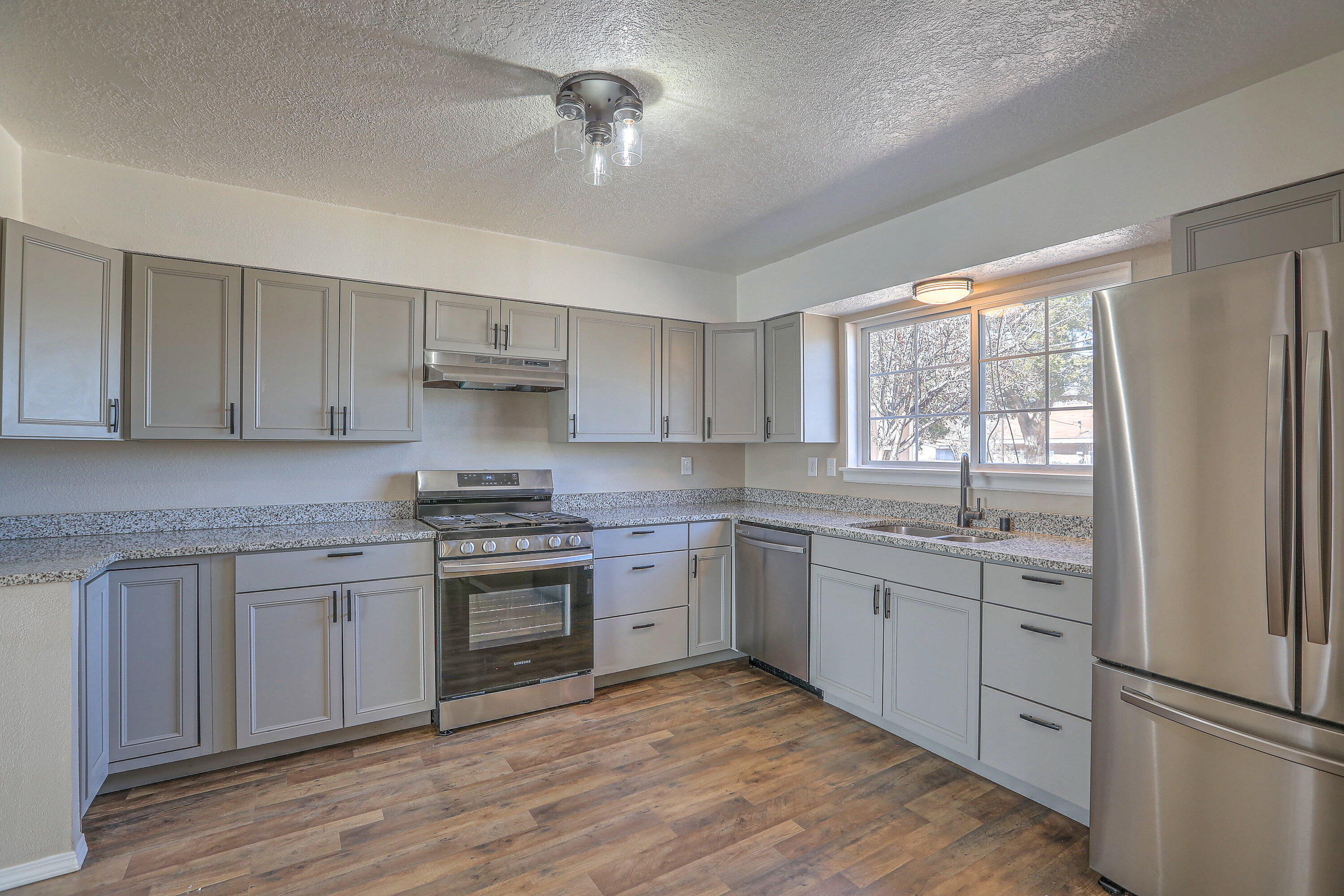 10128 PASEO DEL NORTE NW