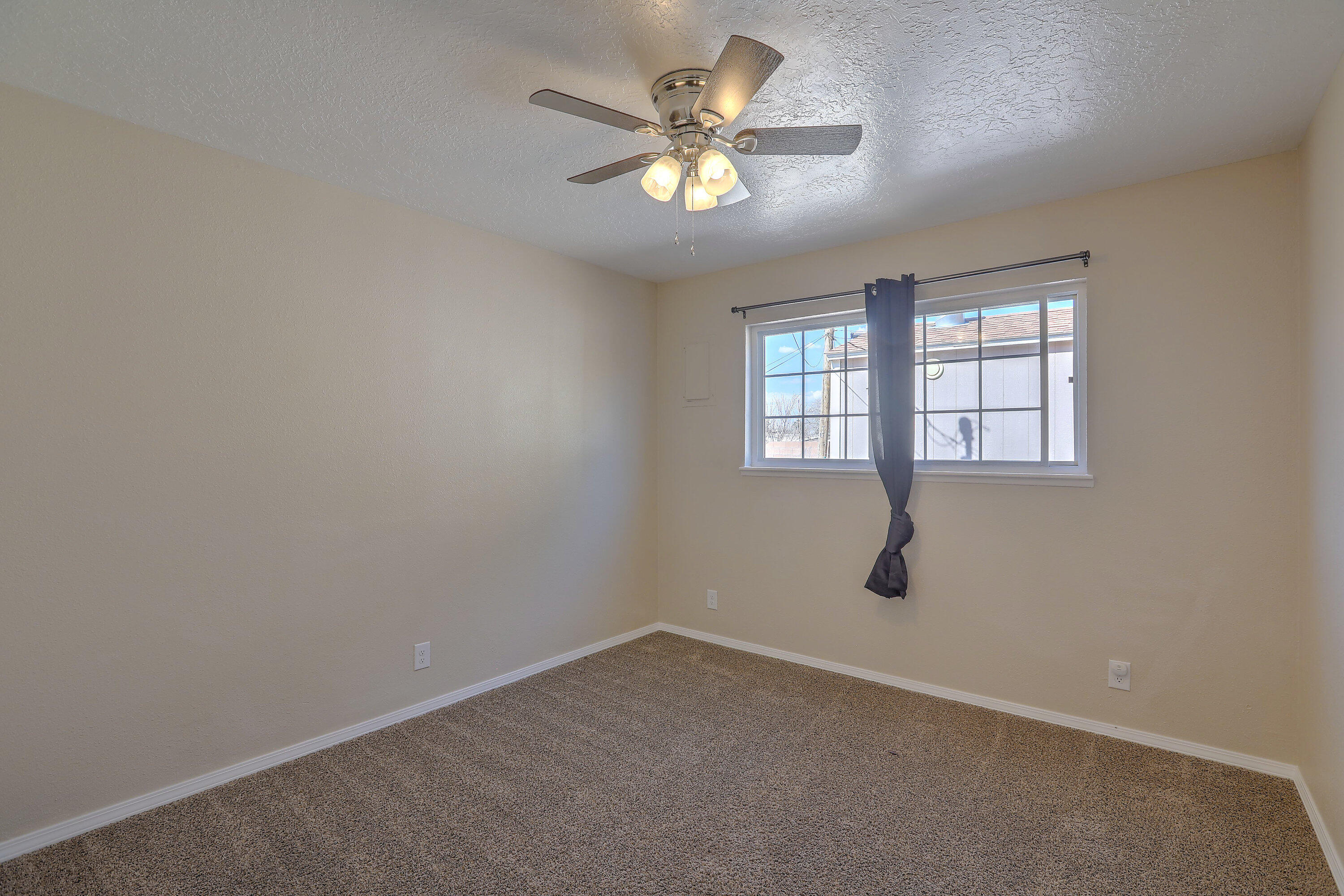 10128 PASEO DEL NORTE NW