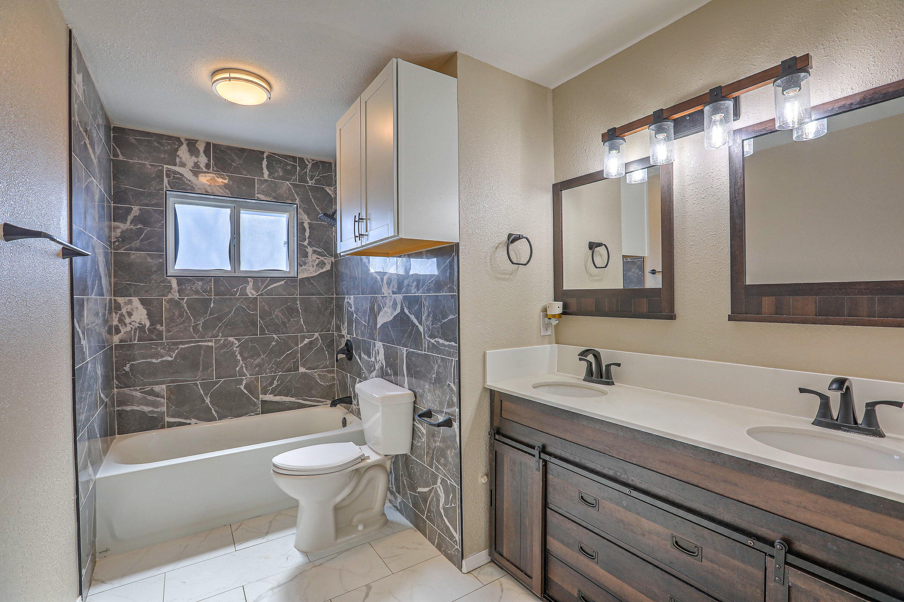 10128 PASEO DEL NORTE NW