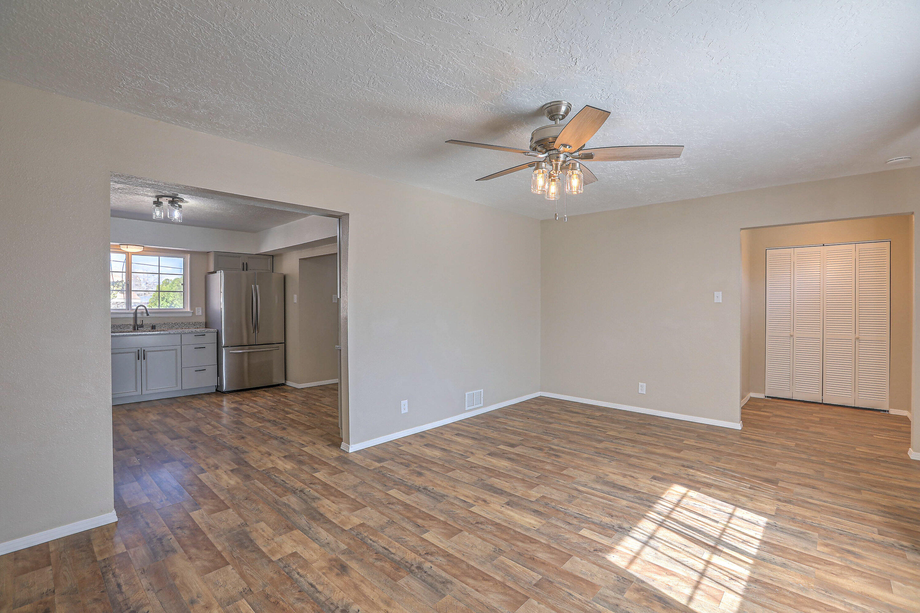 10128 PASEO DEL NORTE NW