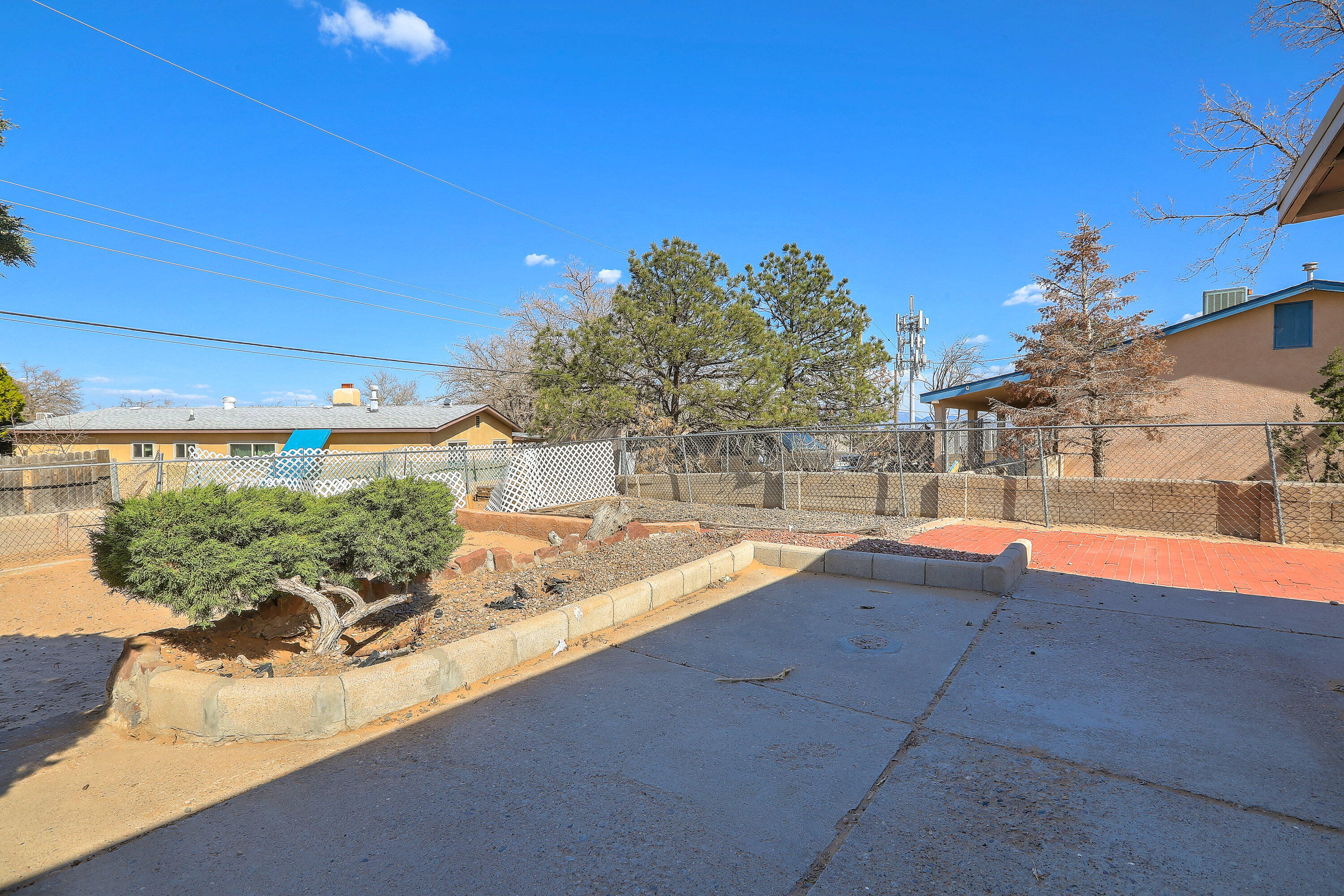 10128 PASEO DEL NORTE NW