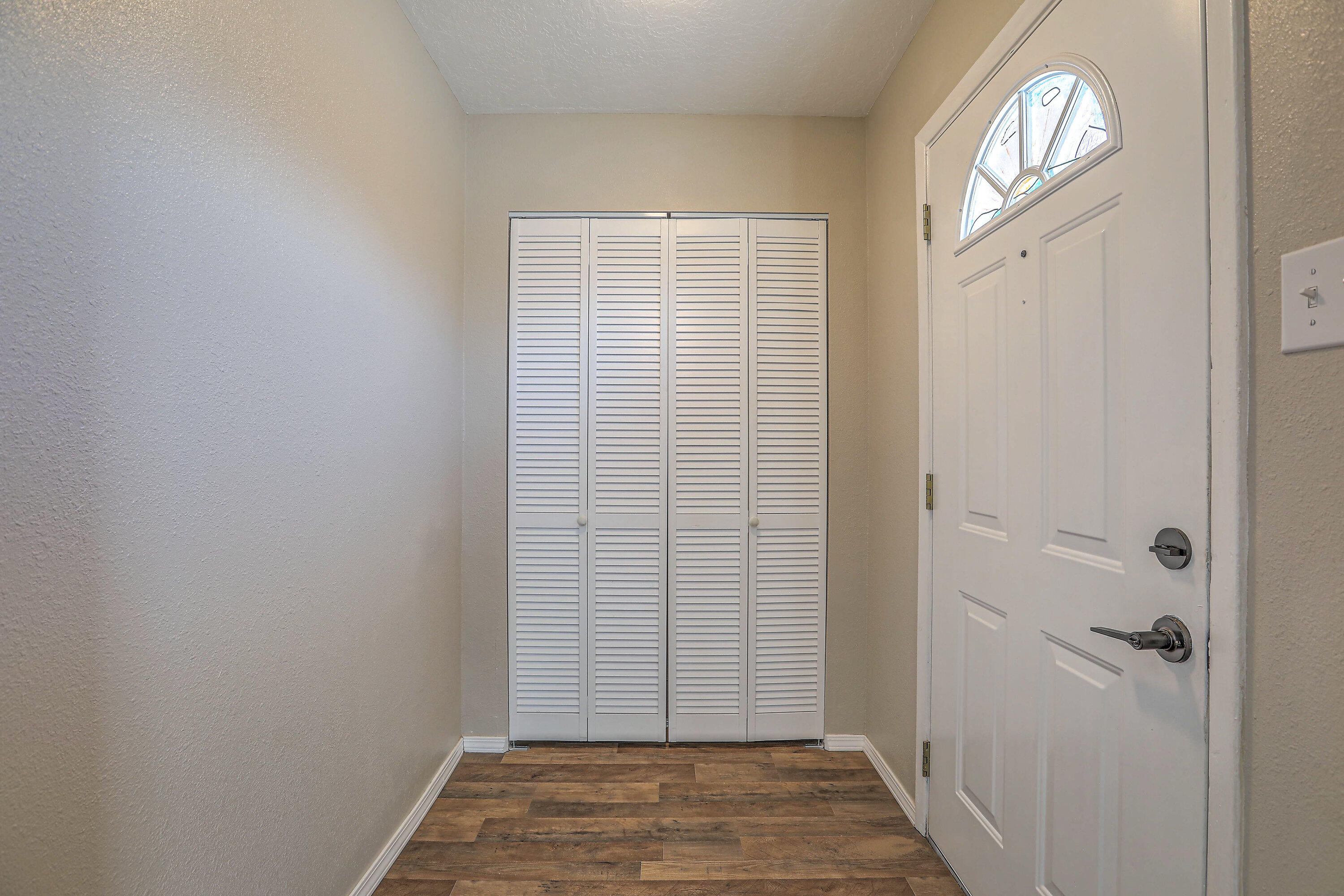 10128 PASEO DEL NORTE NW