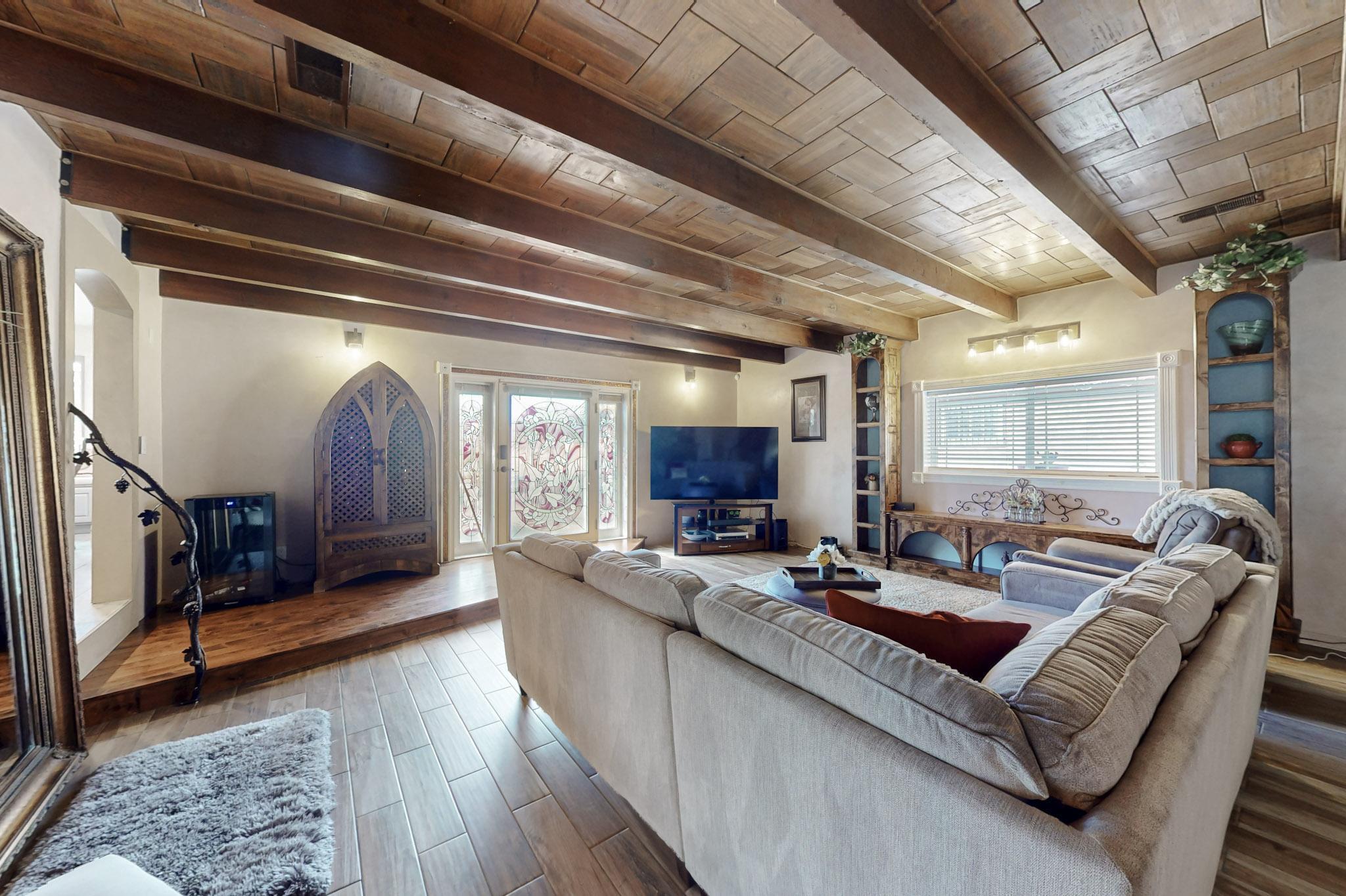 1107 SUNBEAM Road SW
