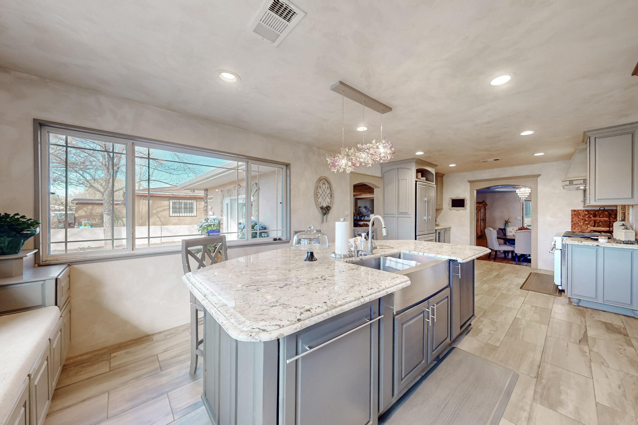 1107 SUNBEAM Road SW