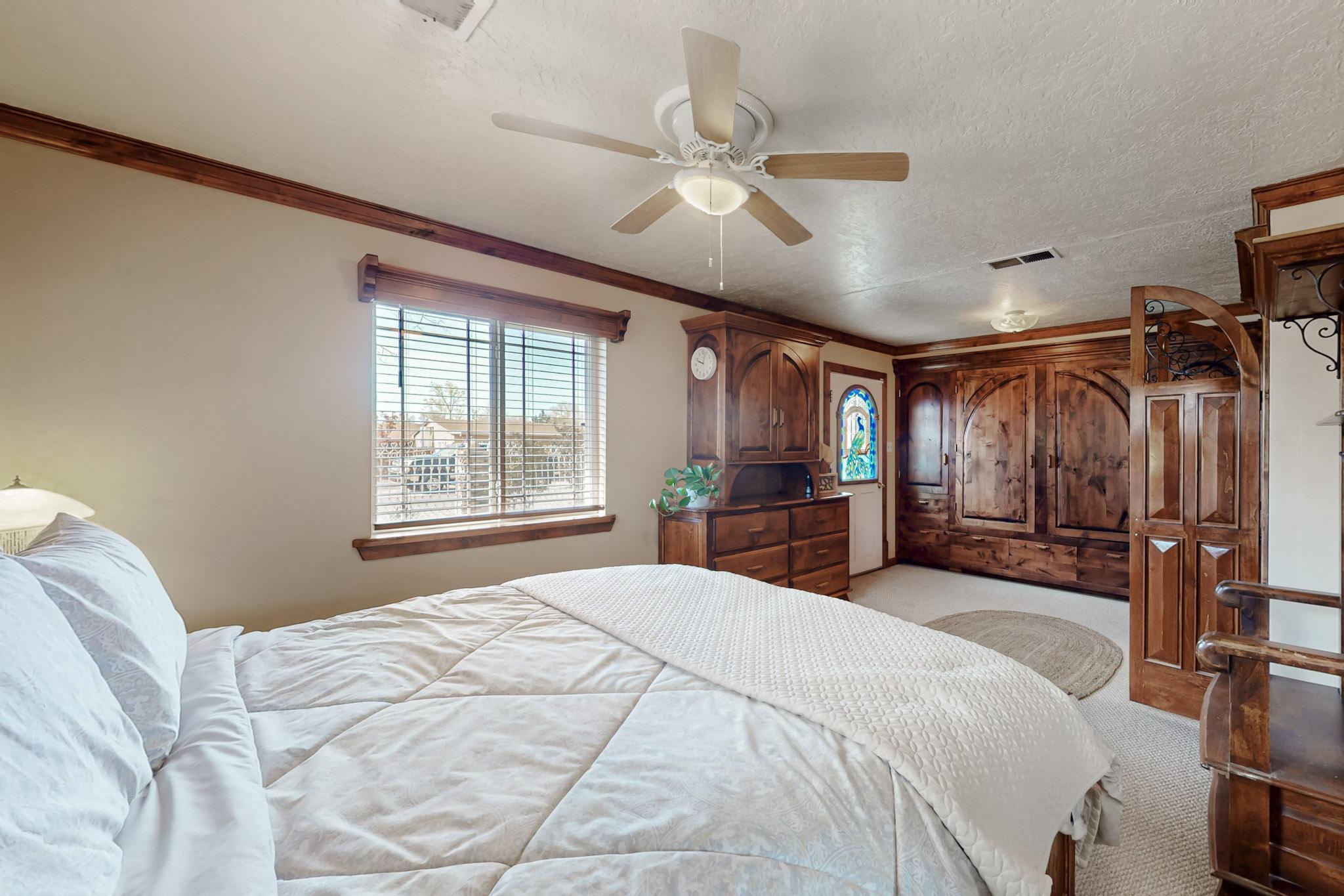 1107 SUNBEAM Road SW