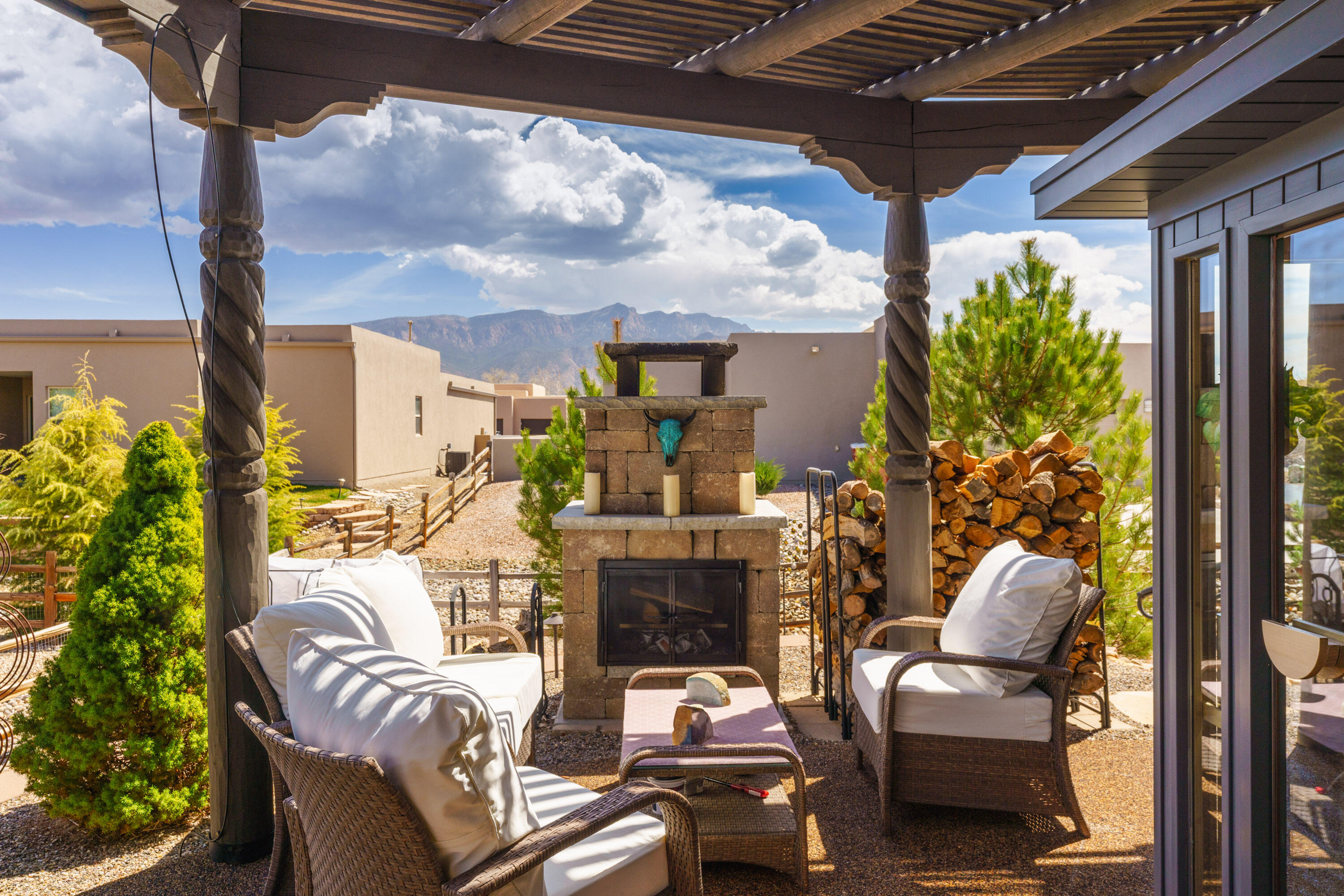 816 Avenida los Suenos