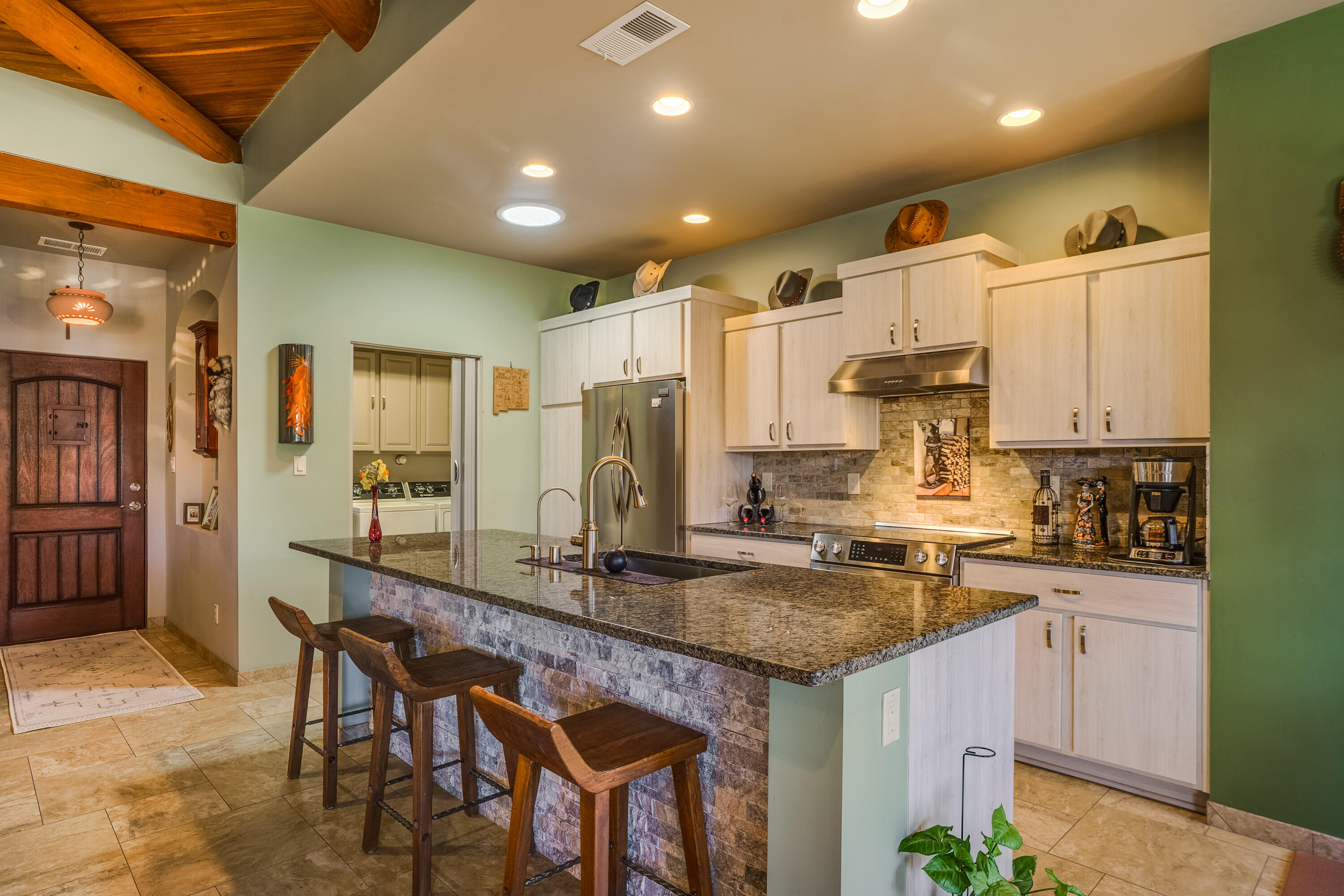 816 Avenida los Suenos