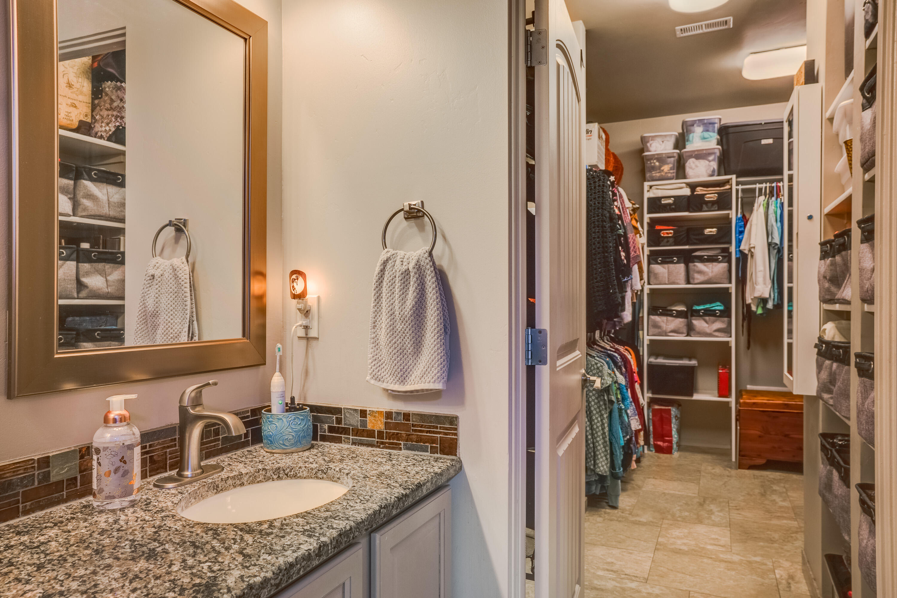 816 Avenida los Suenos