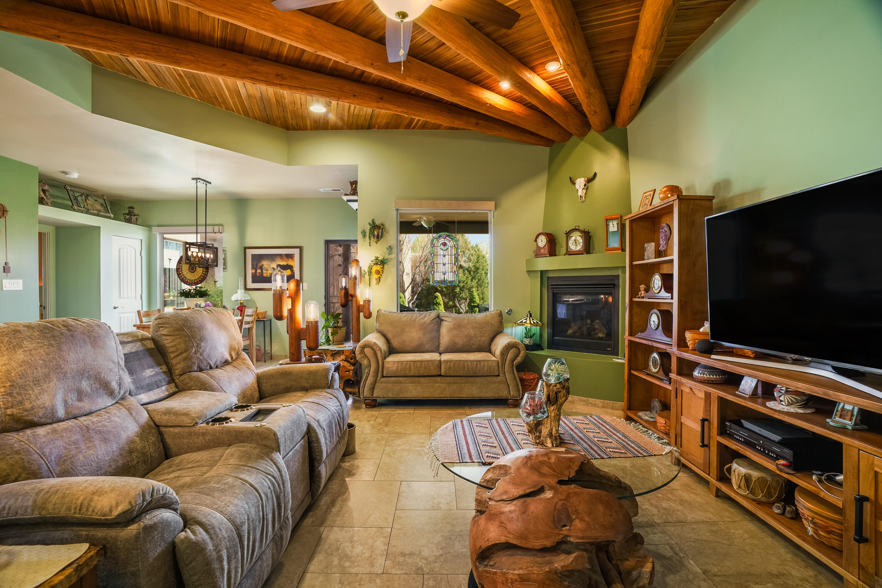 816 Avenida los Suenos