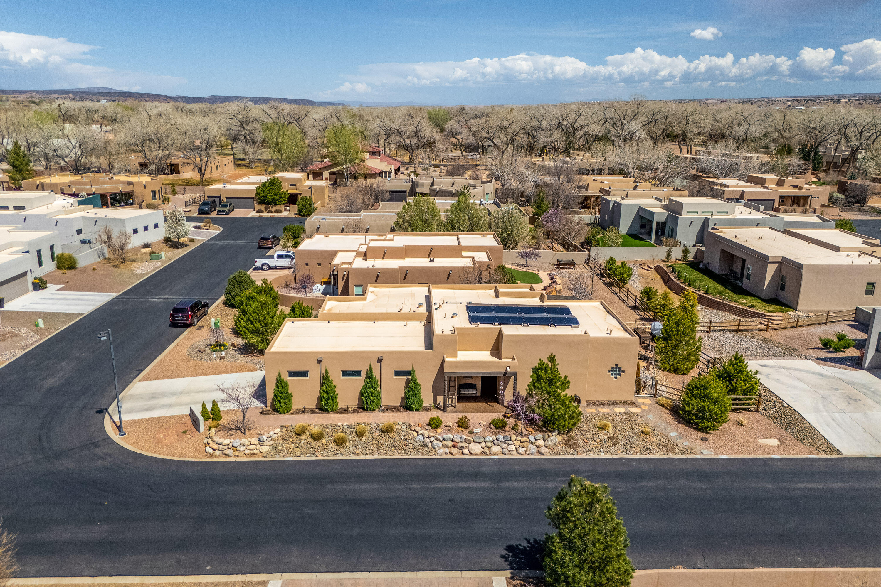 816 Avenida los Suenos