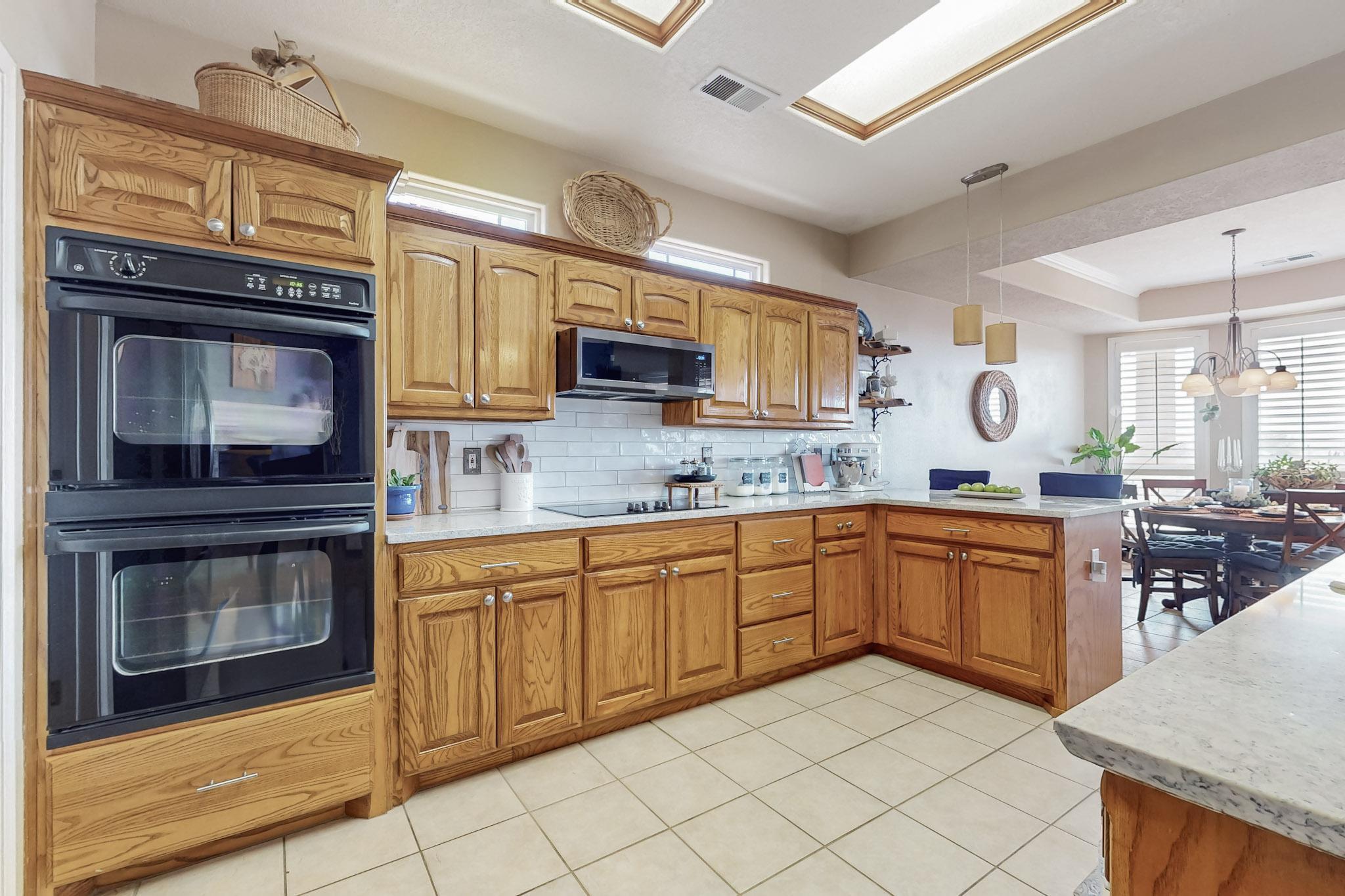 10436 CHANDLER Drive NW