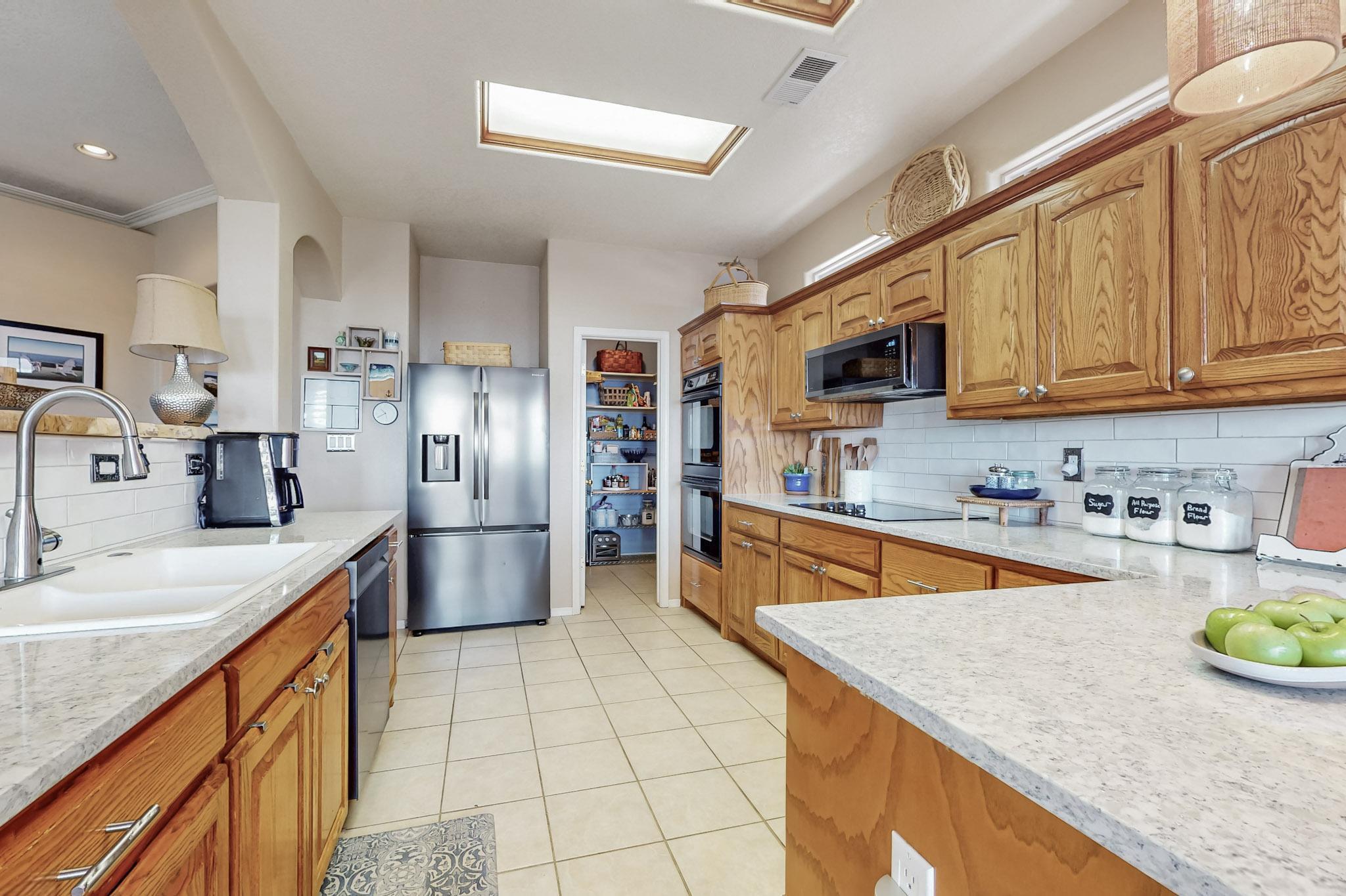 10436 CHANDLER Drive NW