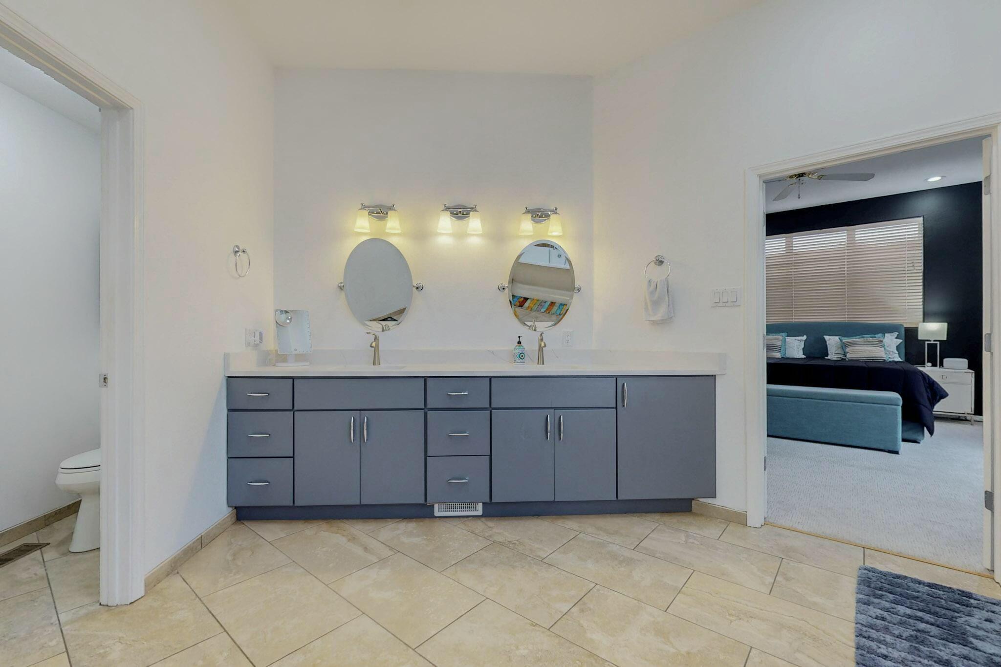 7231 CARDIFF Avenue NE