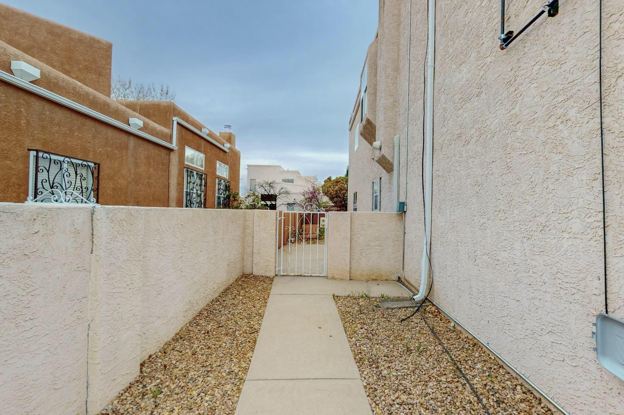 7231 CARDIFF Avenue NE