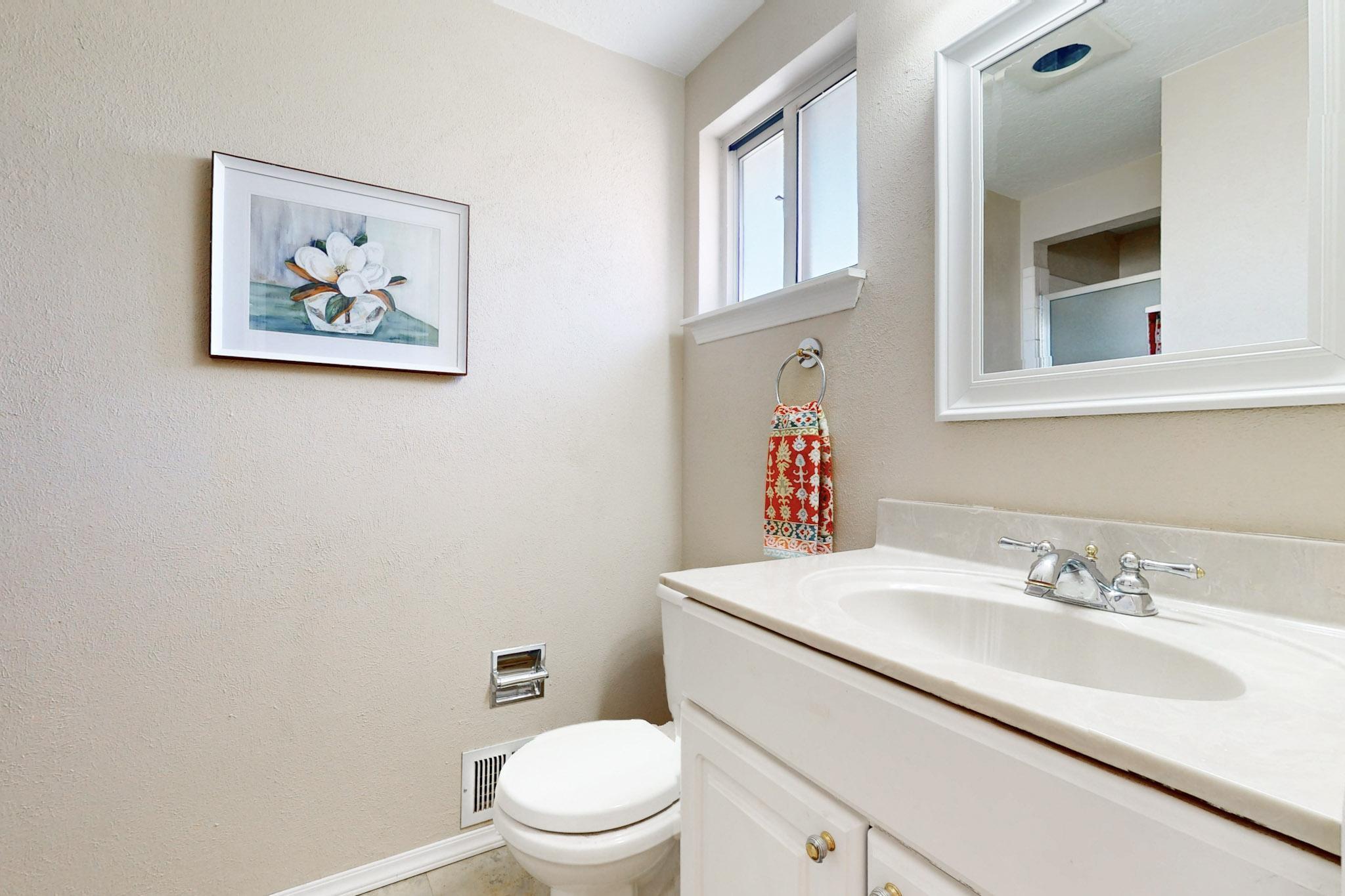 8813 Robin Avenue NE