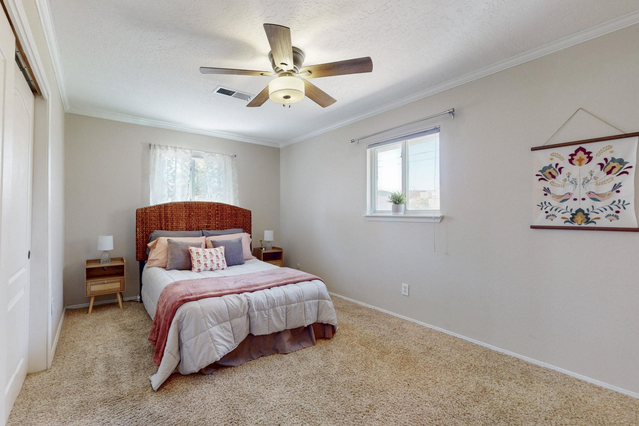 8813 Robin Avenue NE