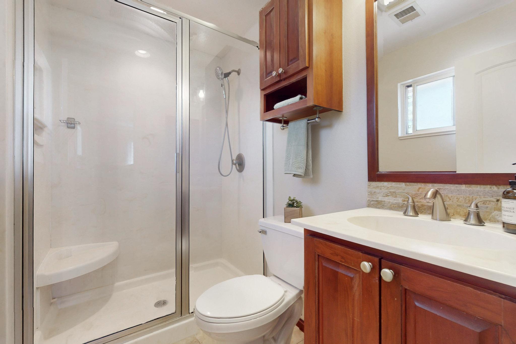 8813 Robin Avenue NE