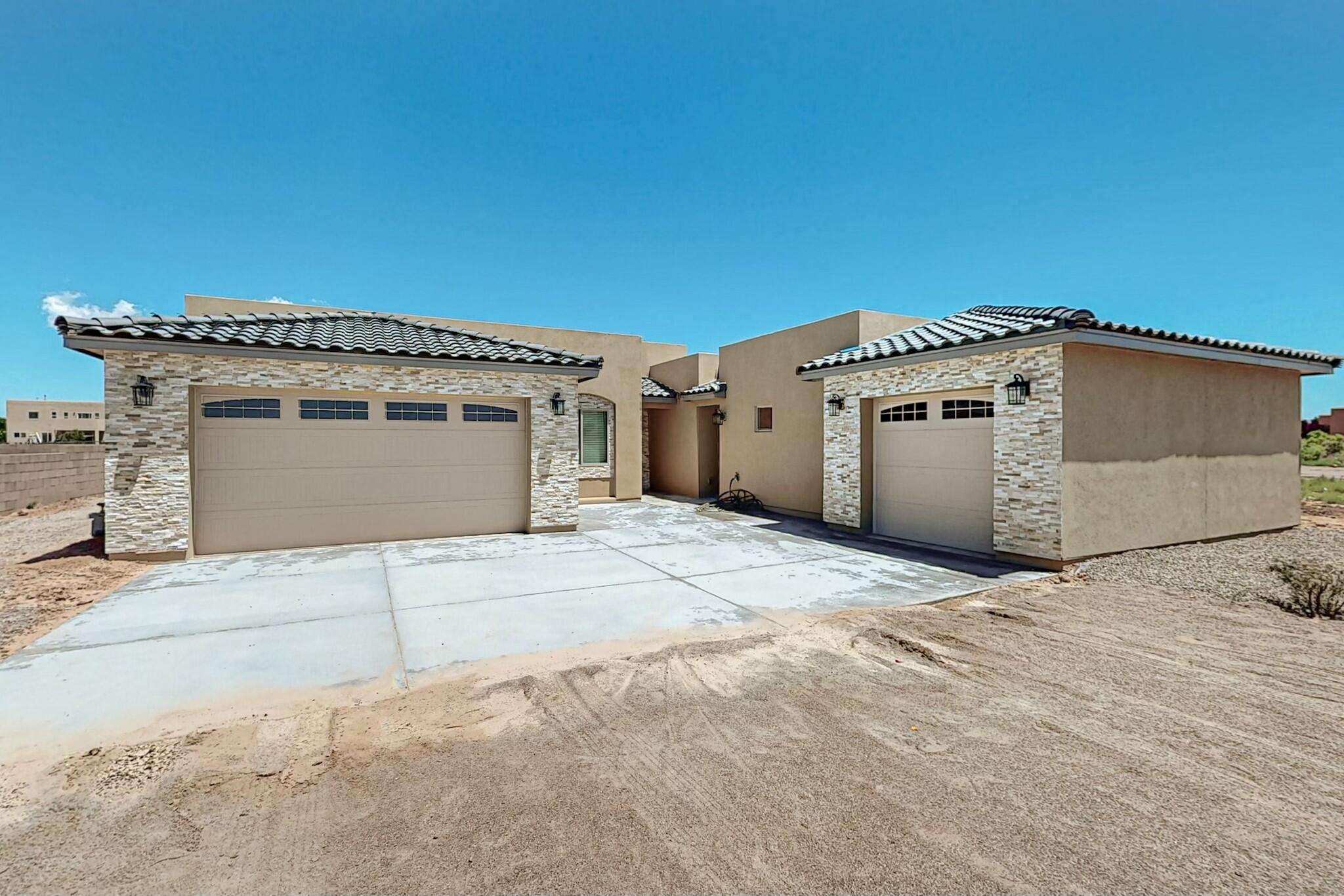 861 Starry Sky Avenue NE