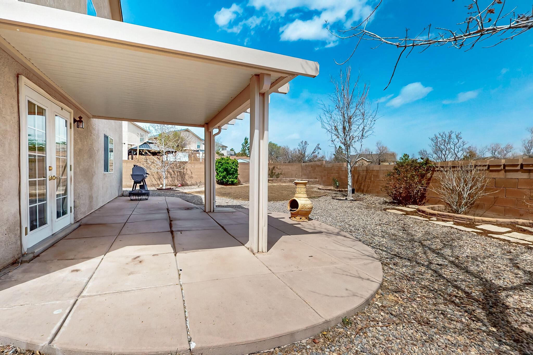 9932 SUNSHINE MESA Drive NW