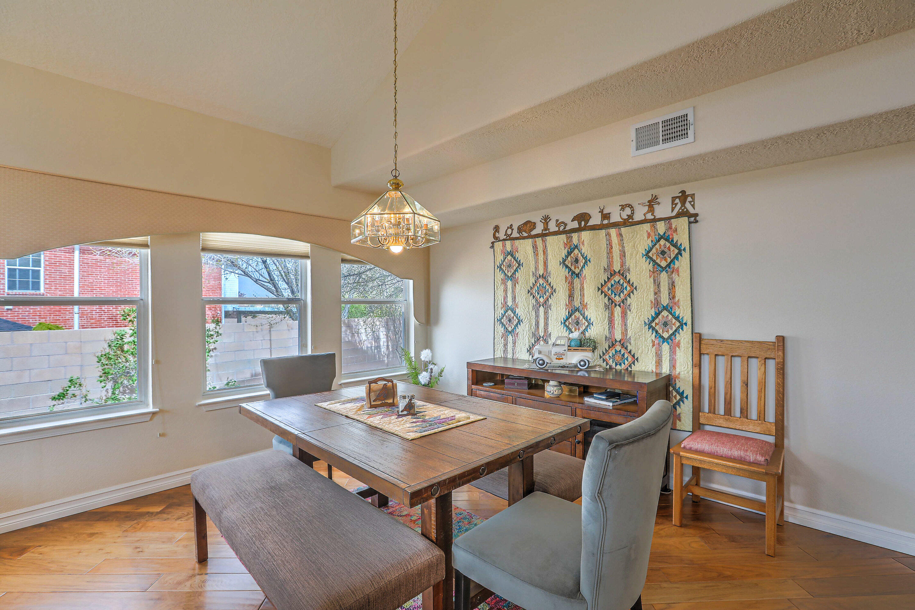 4504 HARPERS FERRY Court NW