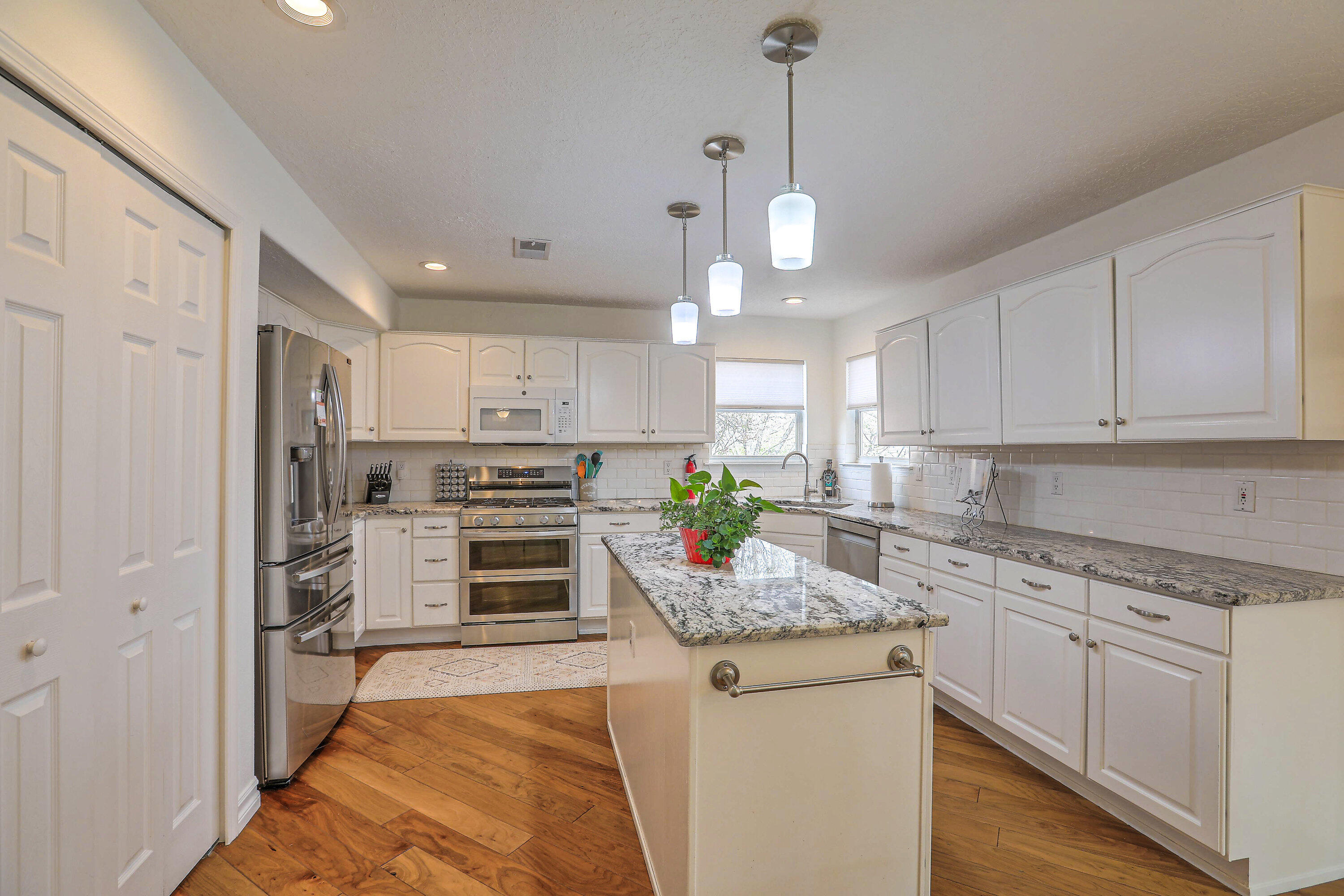 4504 HARPERS FERRY Court NW