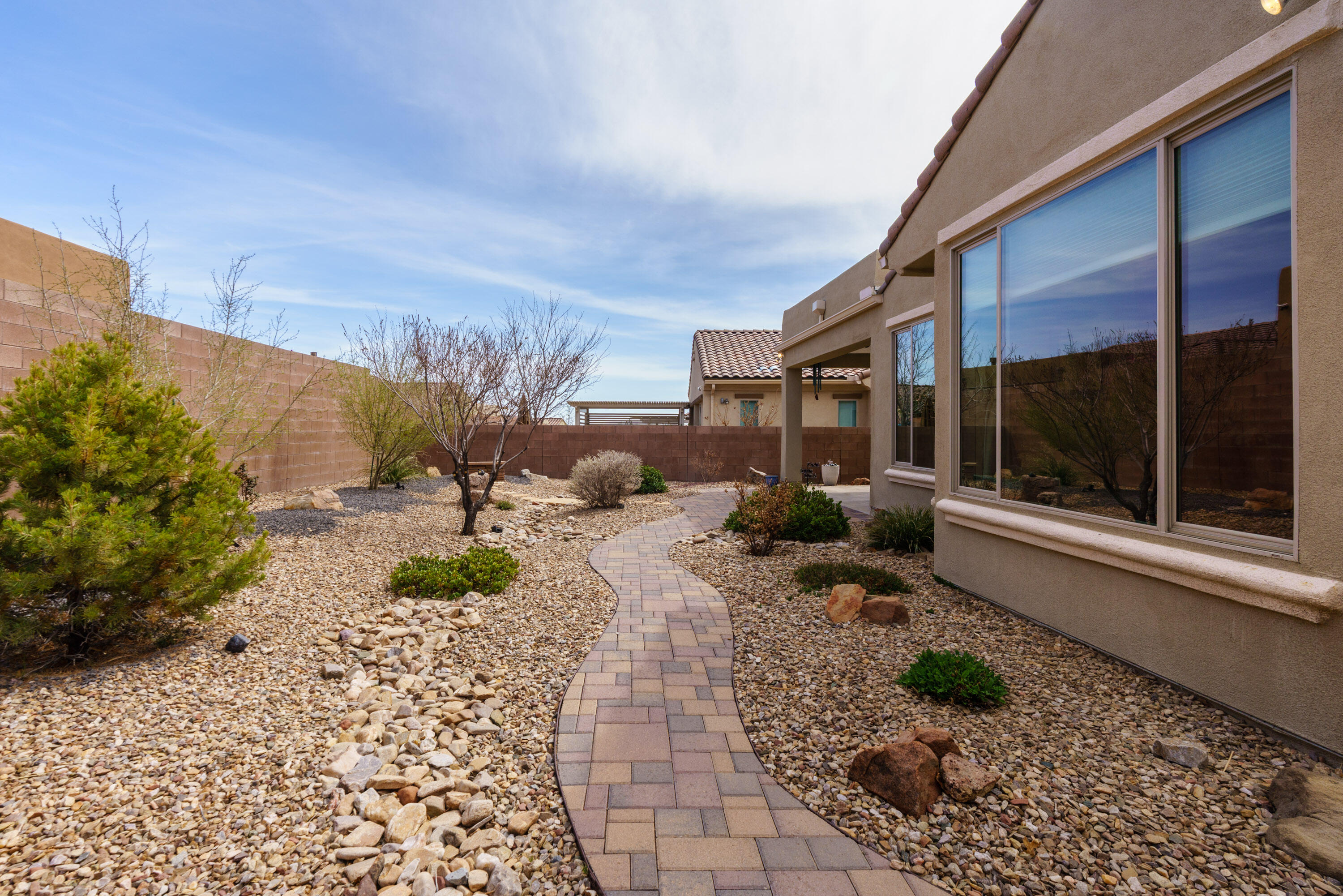 2324 CHUCKWALLA SPRING Trail NW