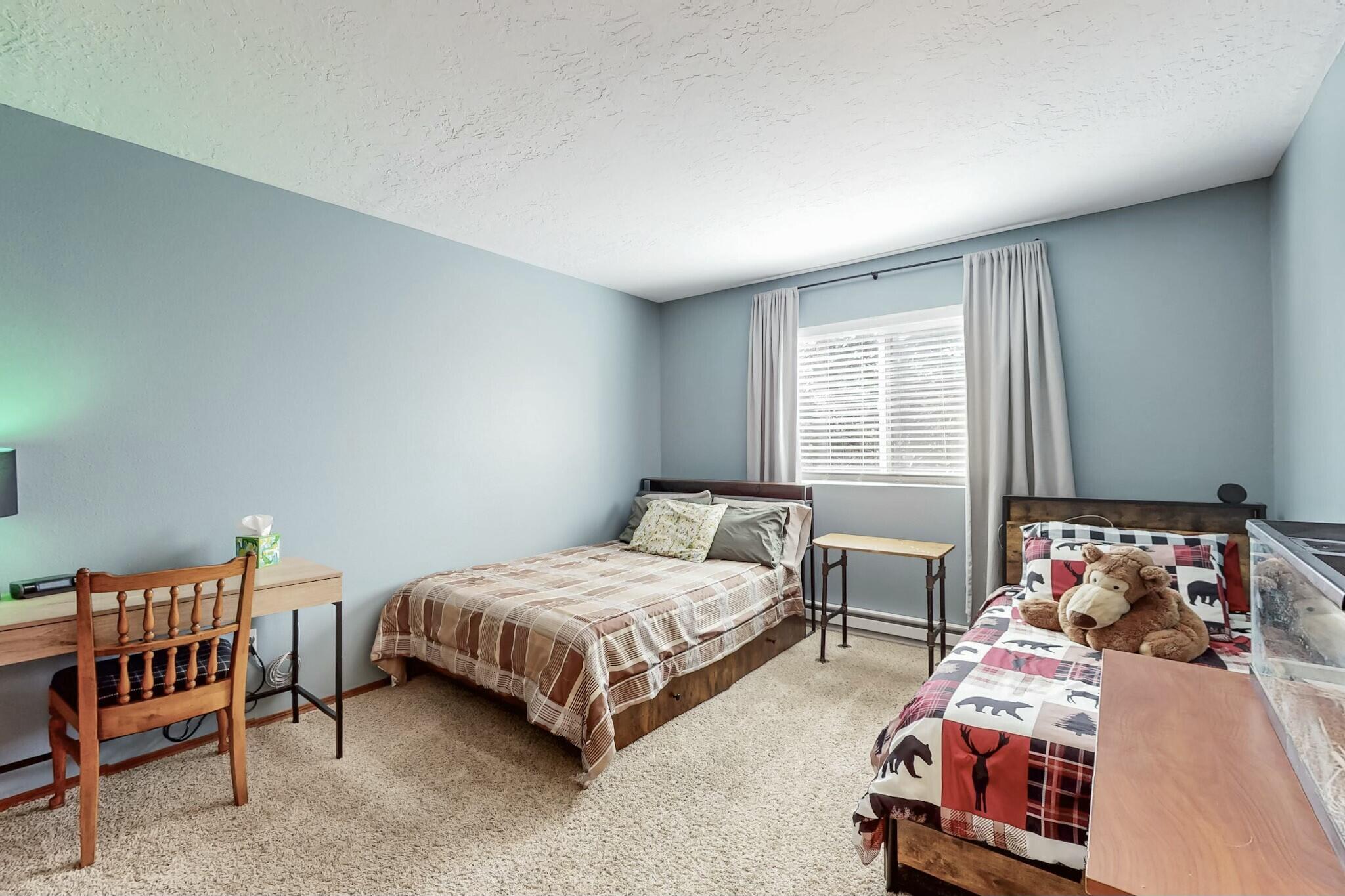 3105 MAY Circle SE