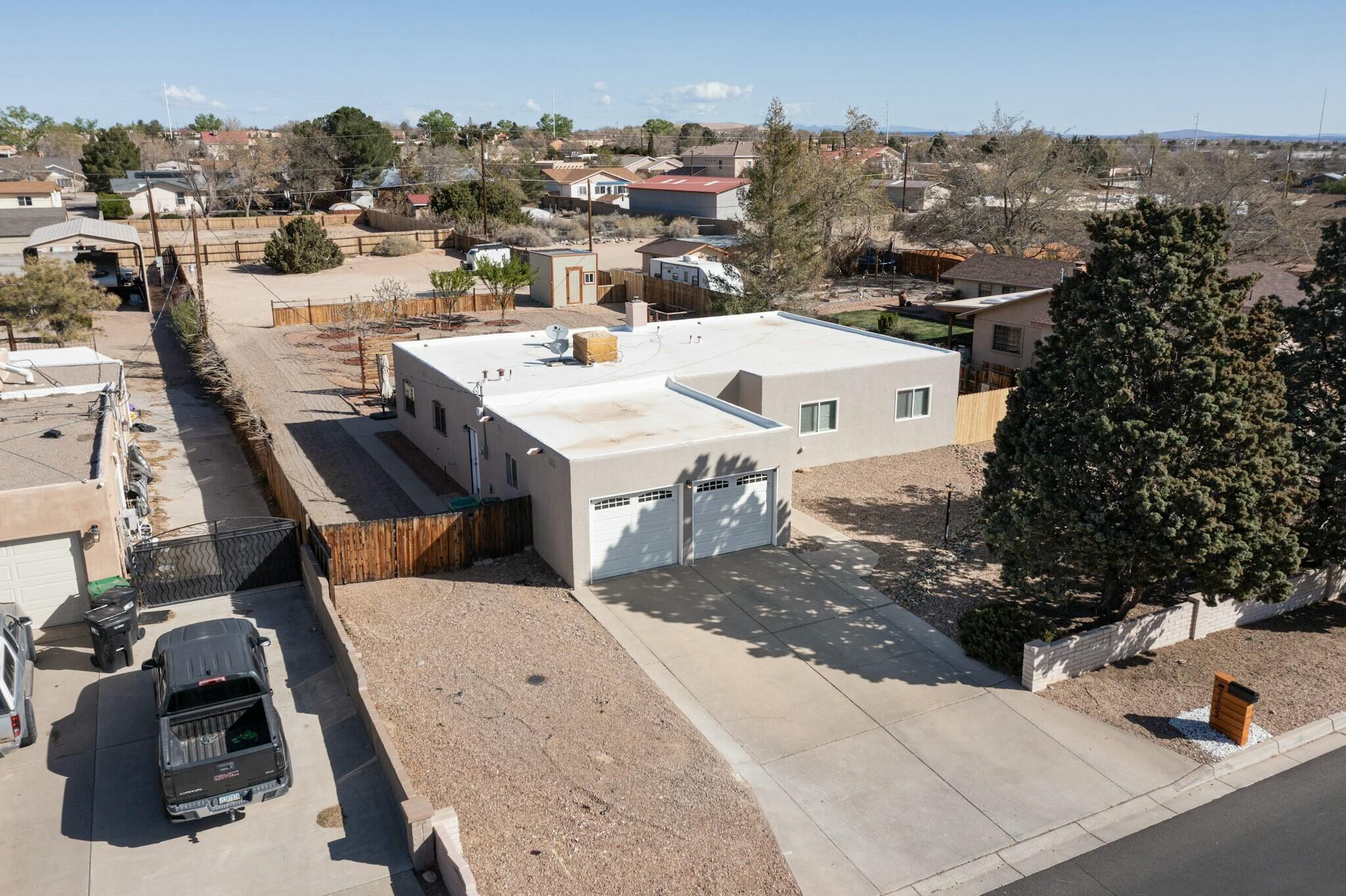 3105 MAY Circle SE