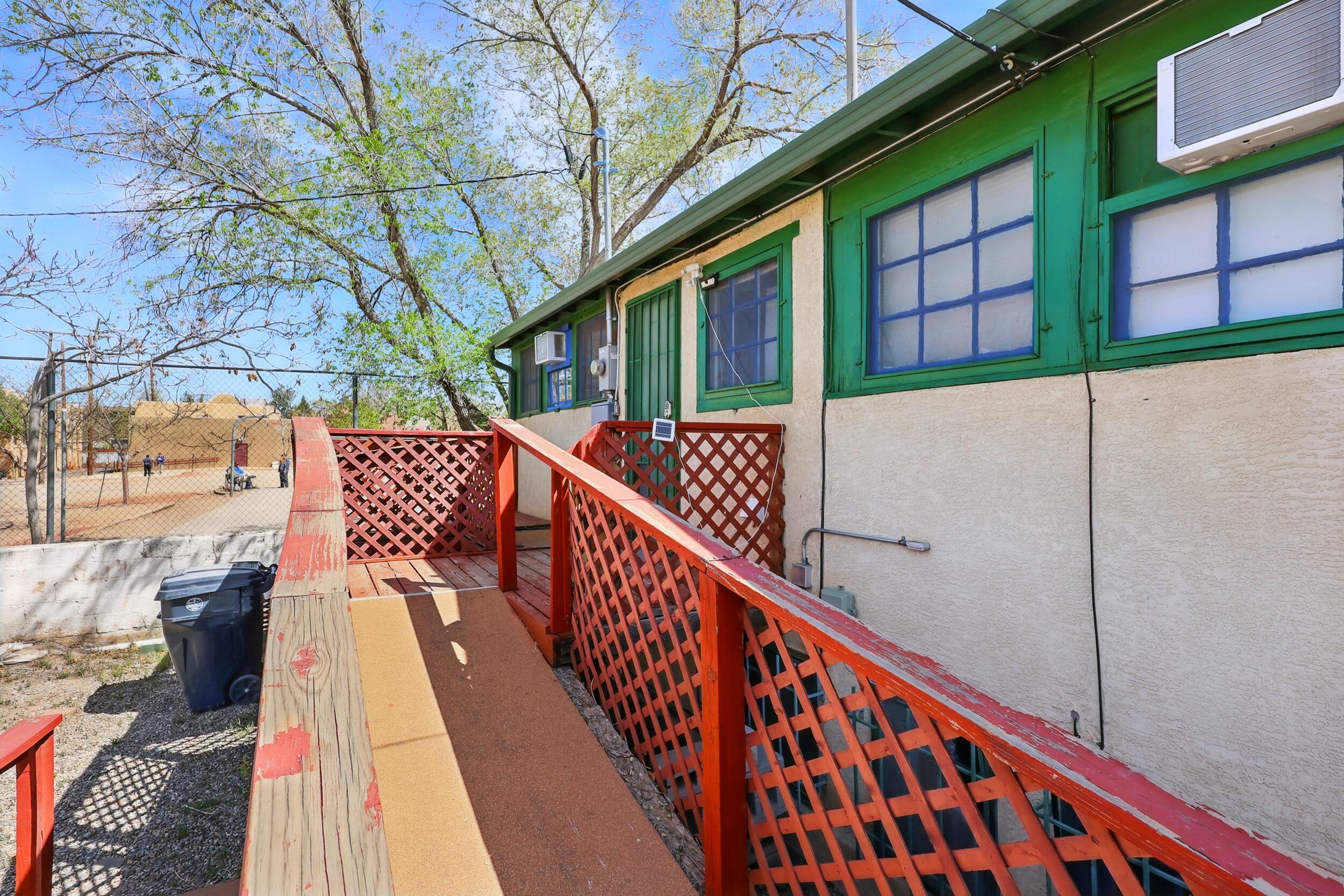223 Edith Boulevard SE
