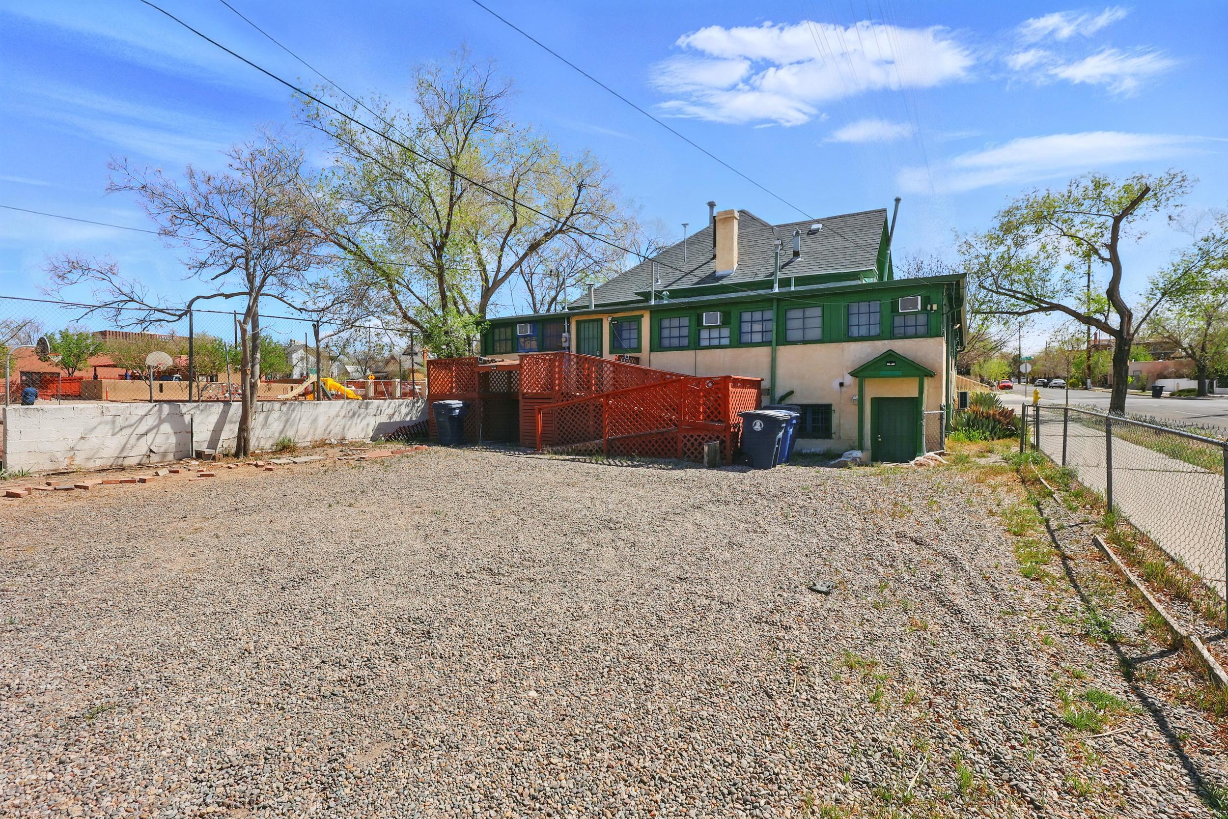 223 Edith Boulevard SE