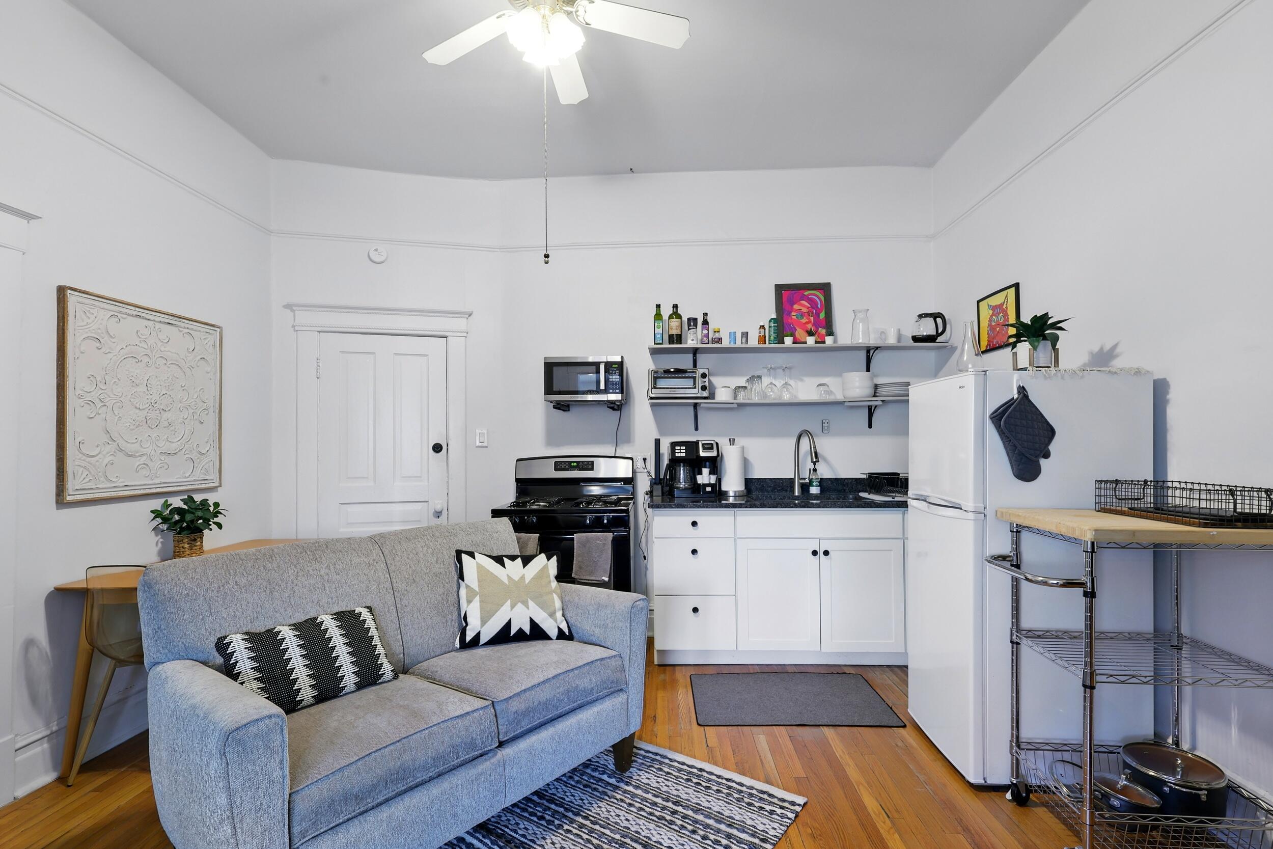 223 Edith Boulevard SE