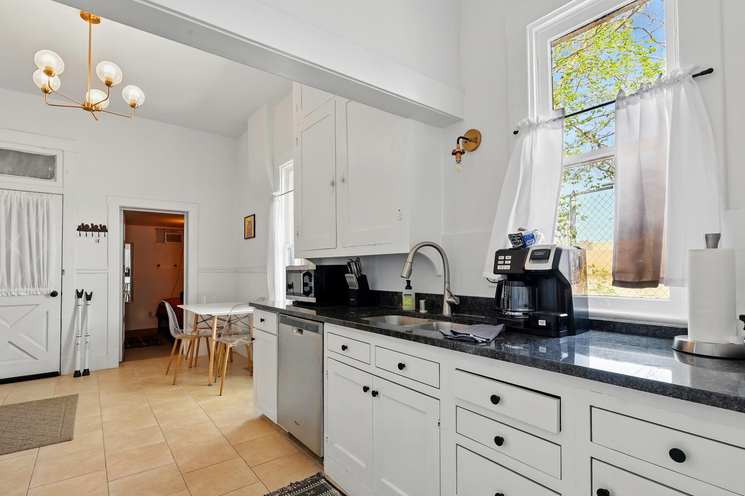 223 Edith Boulevard SE