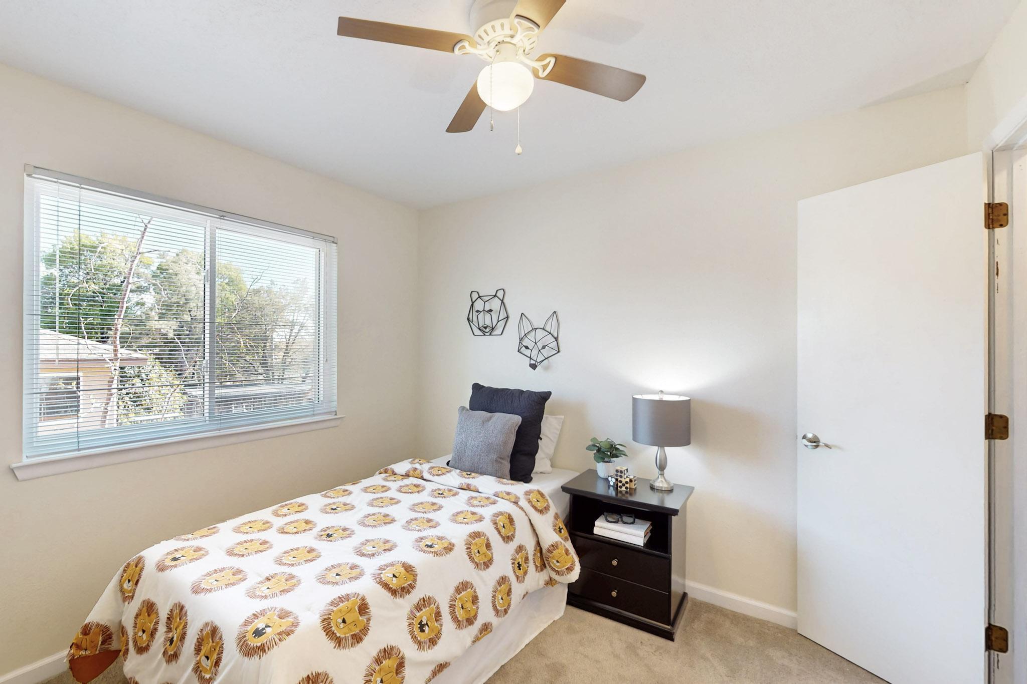 7716 Roberts Street NE