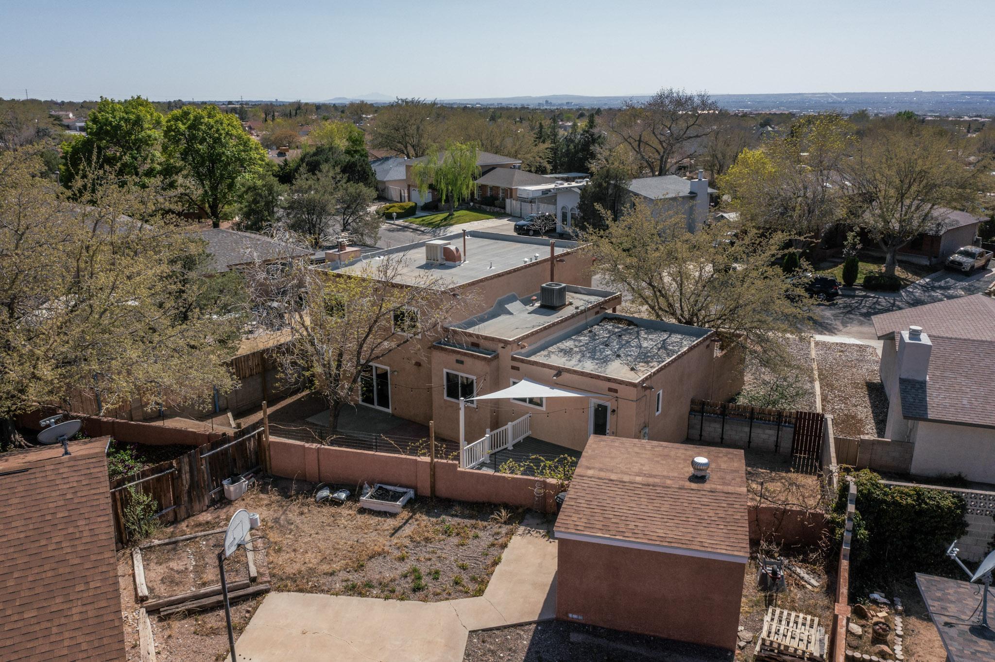 7716 Roberts Street NE