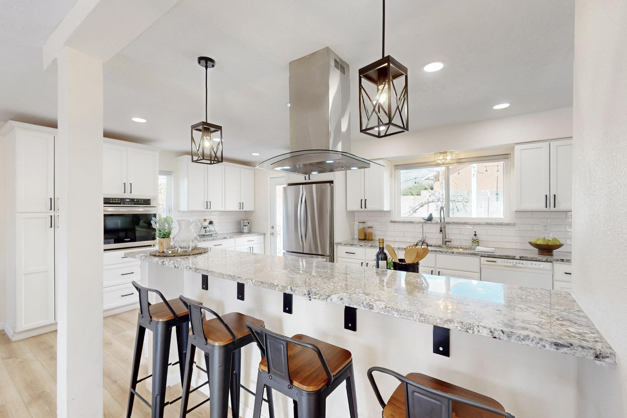 7716 Roberts Street NE