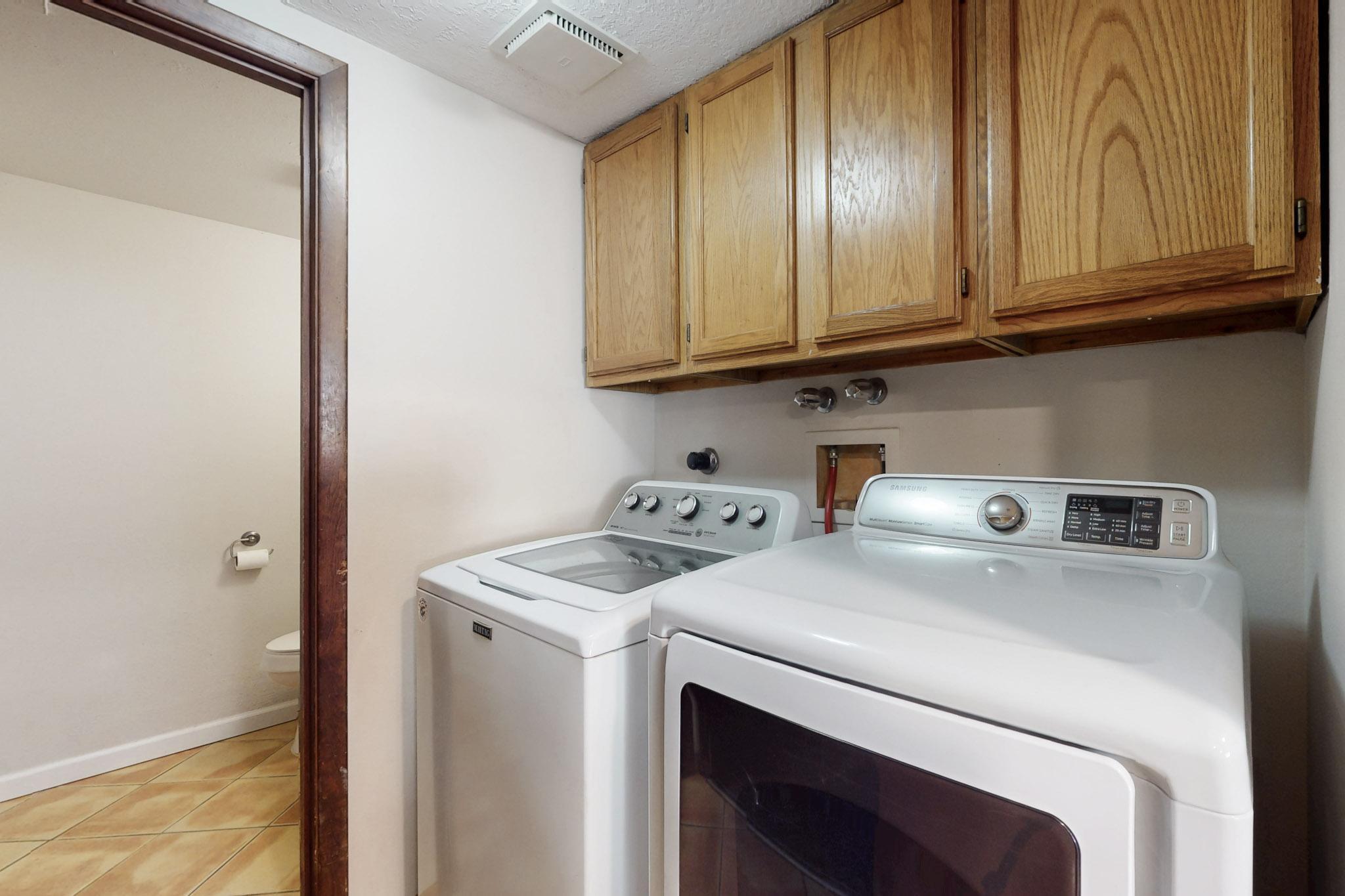 7716 Roberts Street NE