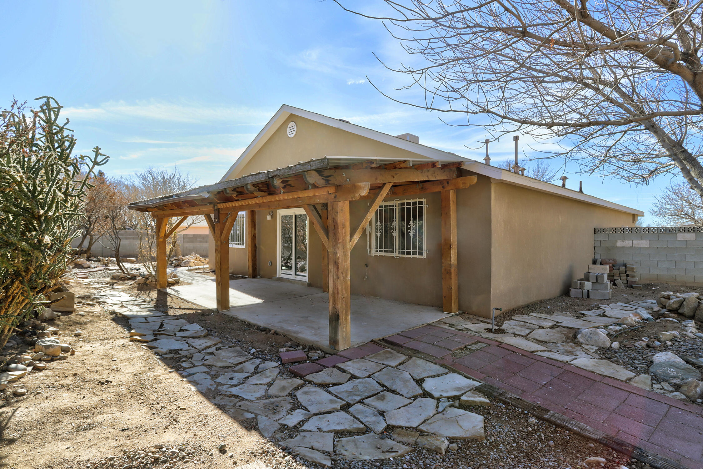 11609 HURON Court SE