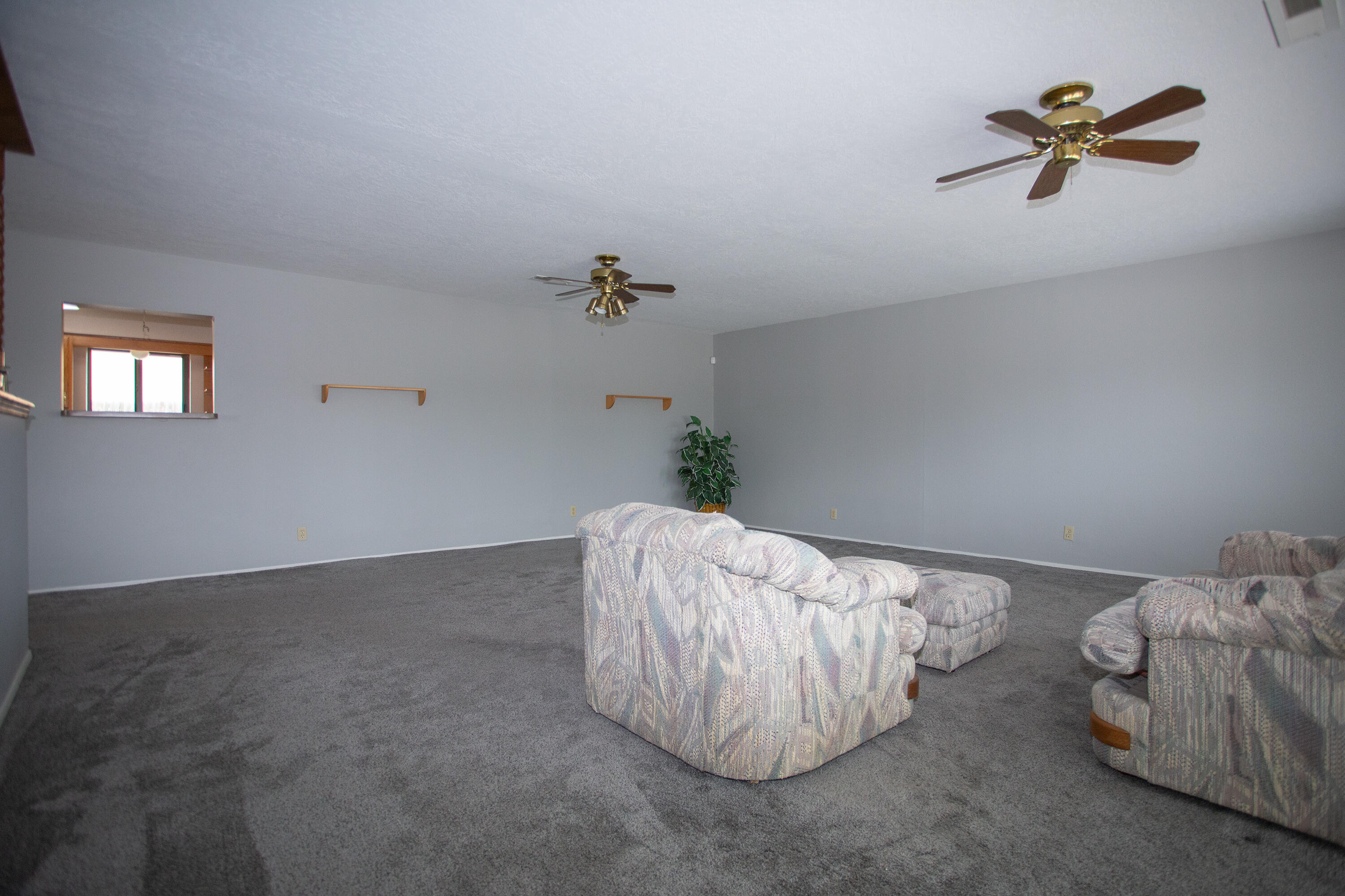 769 TARPON Avenue SE