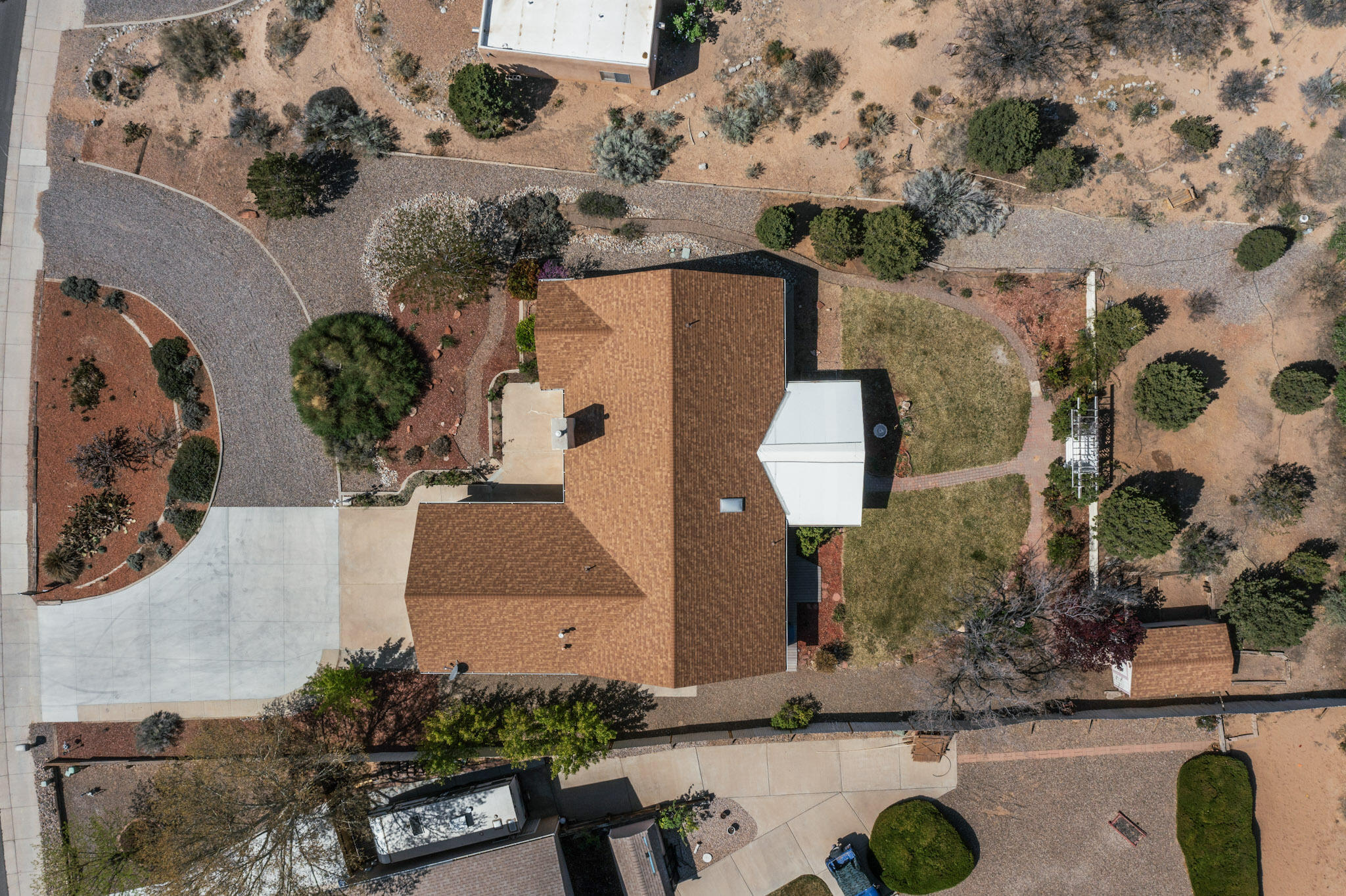 1072 MESA LOOP NW